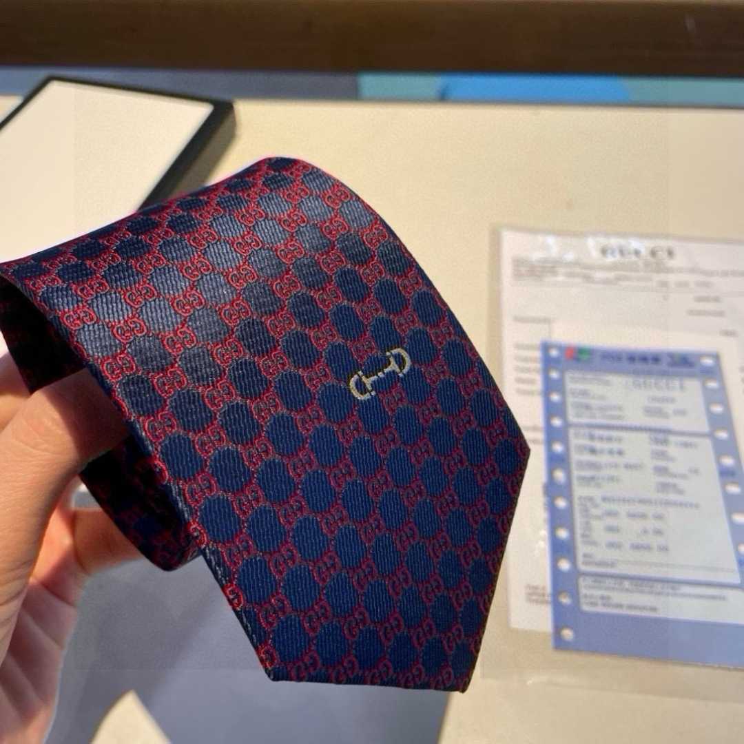 Gucci GG Silk Jacquard Tie - DesignerGu