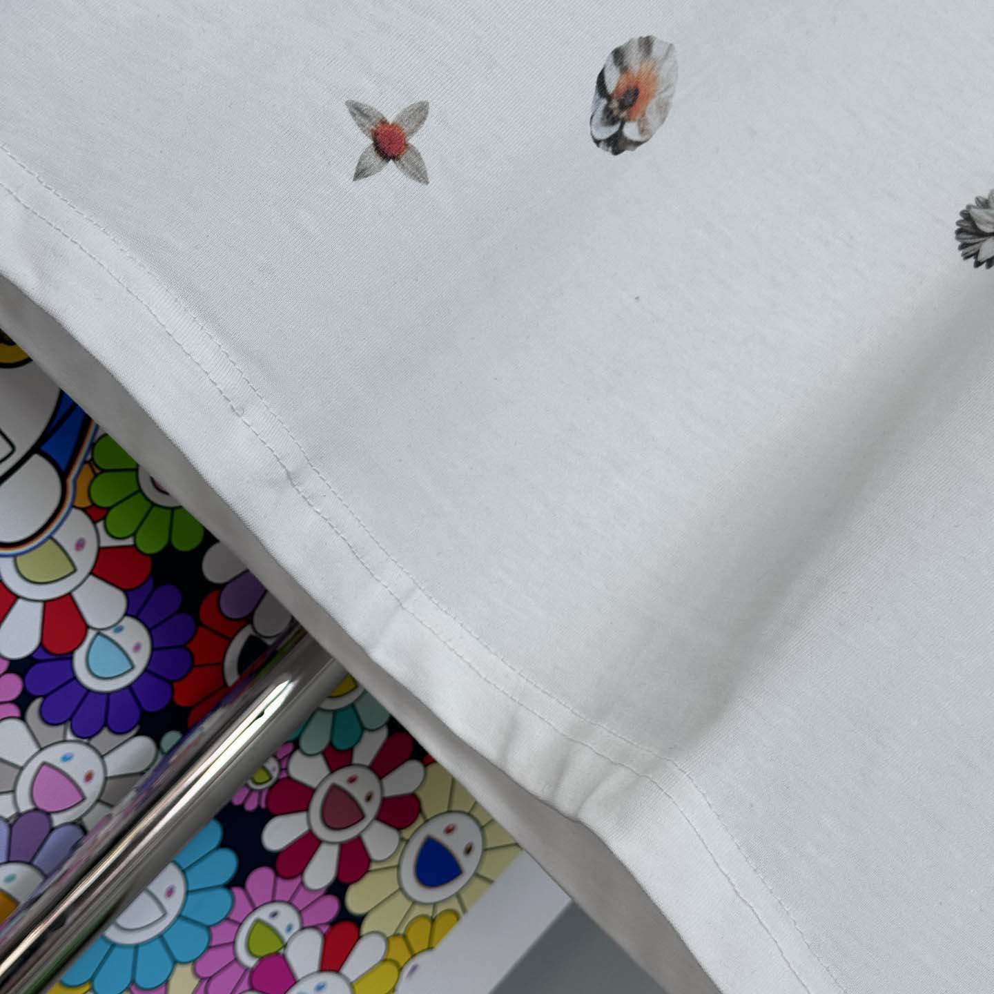  Louis Vuitton Overprinted Monogram Jacquard T-Shirt   1AJRAF - DesignerGu