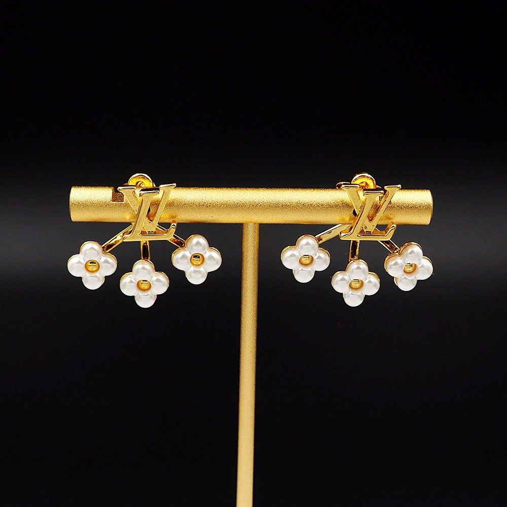 Louis Vuitton Minigram Pearls Earrings M01258 - DesignerGu