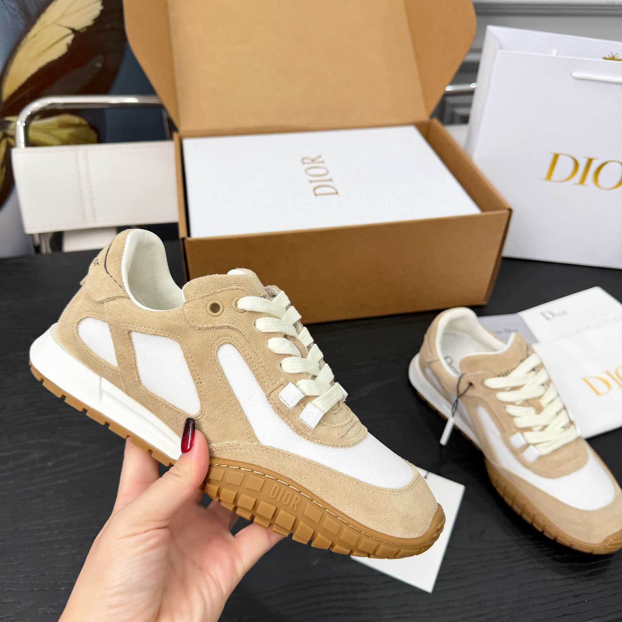 Dior Tech Sneaker - DesignerGu