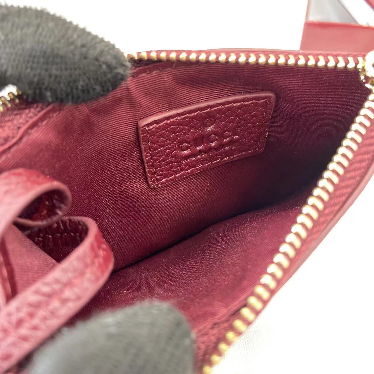 Gucci Bi-color GG Marmont Zip Key Pouch - DesignerGu