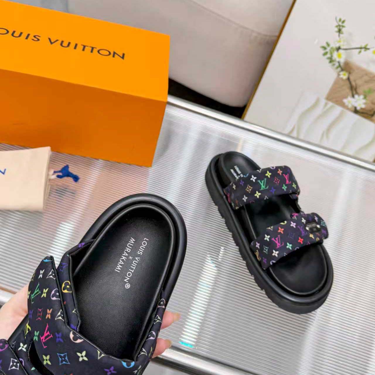 Louis Vuitton LV x TM Pool Pillow Comfort Mule   1AJLGU - DesignerGu