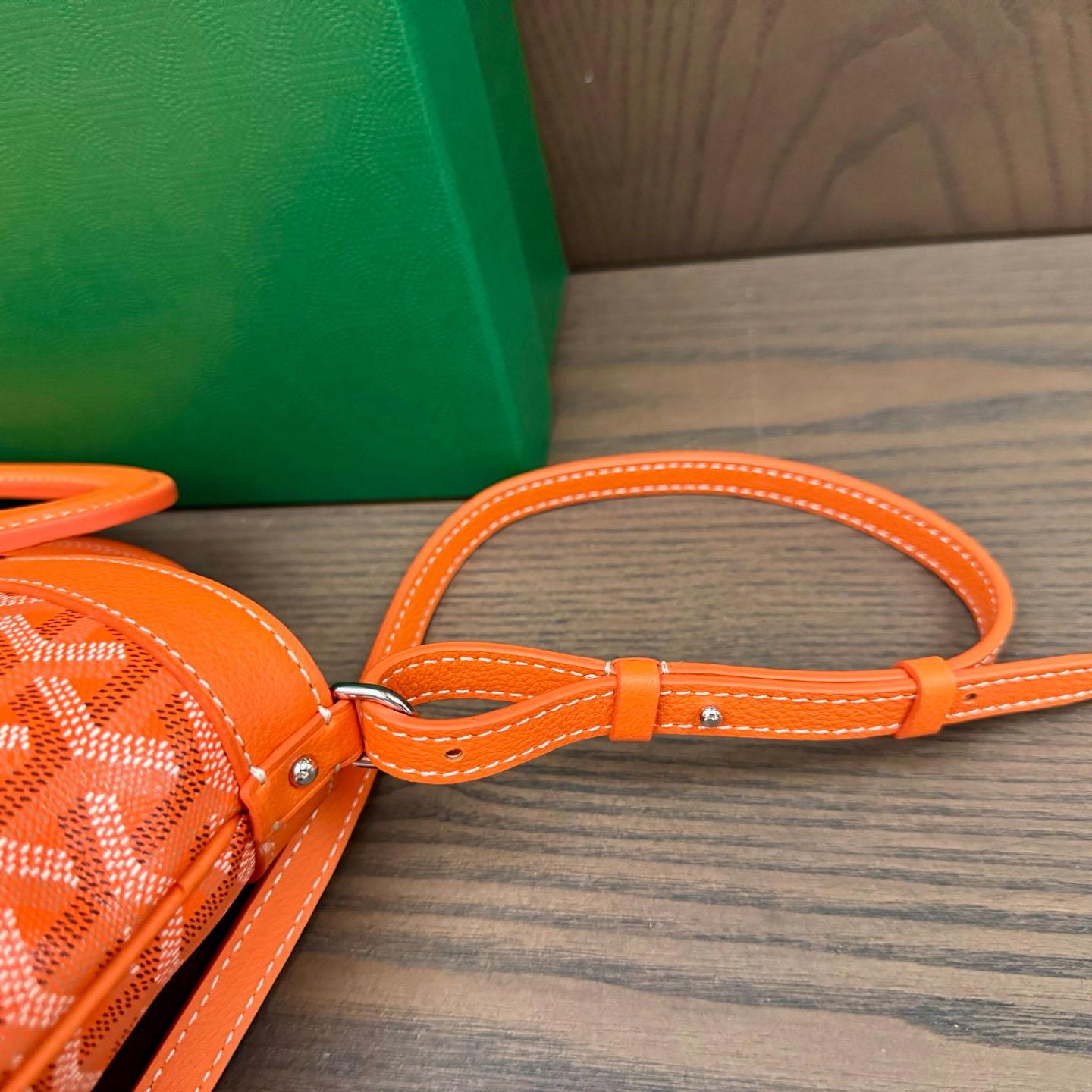 Goyard Beluga Mini Bag - DesignerGu