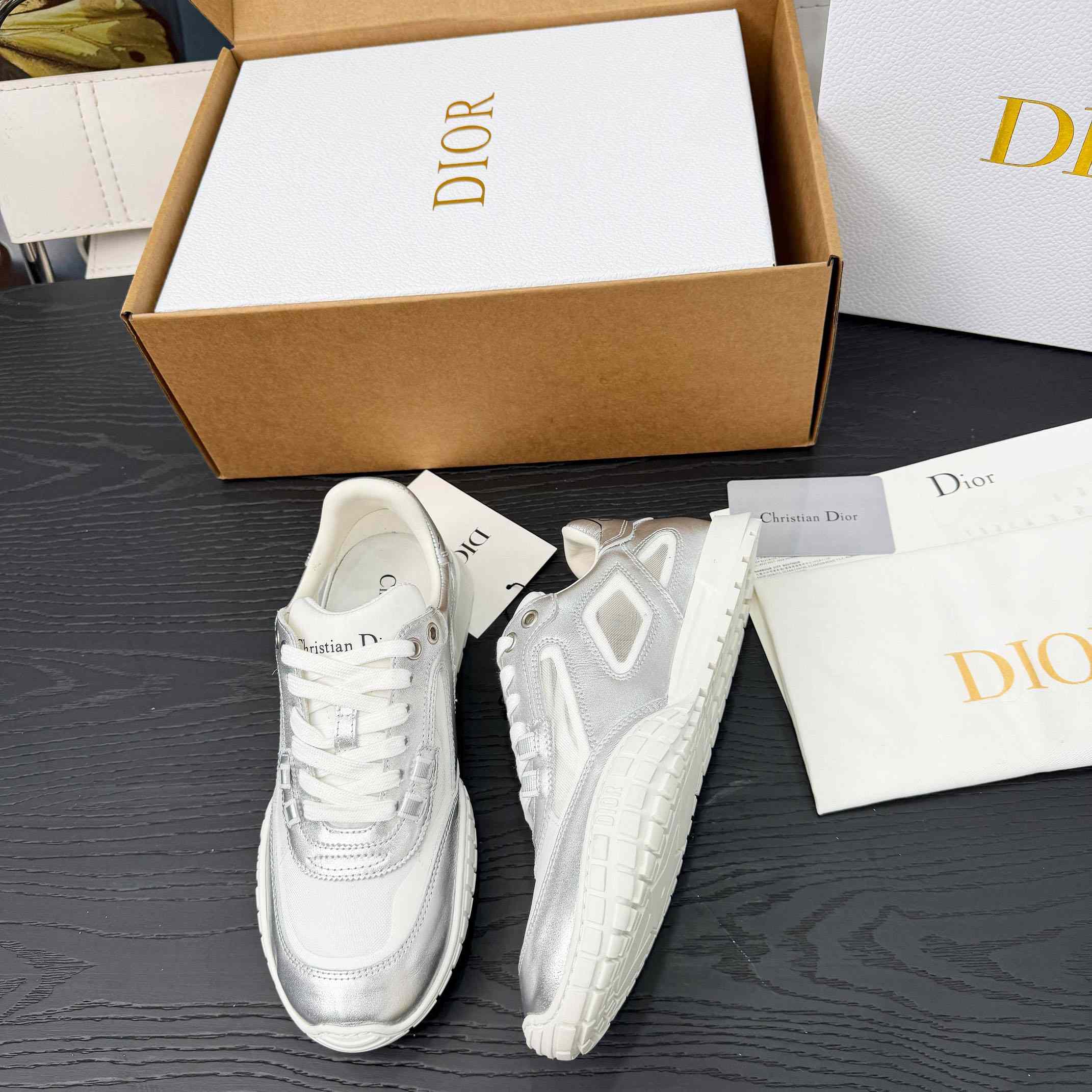 Dior Tech Sneaker - DesignerGu