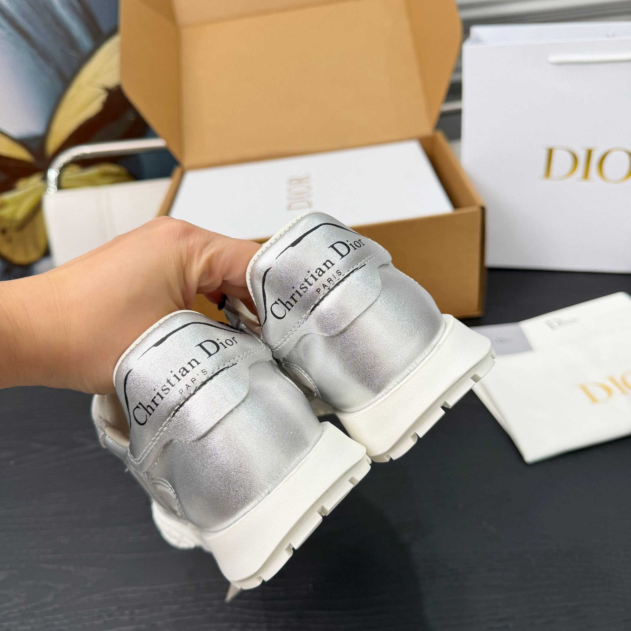 Dior Tech Sneaker - DesignerGu