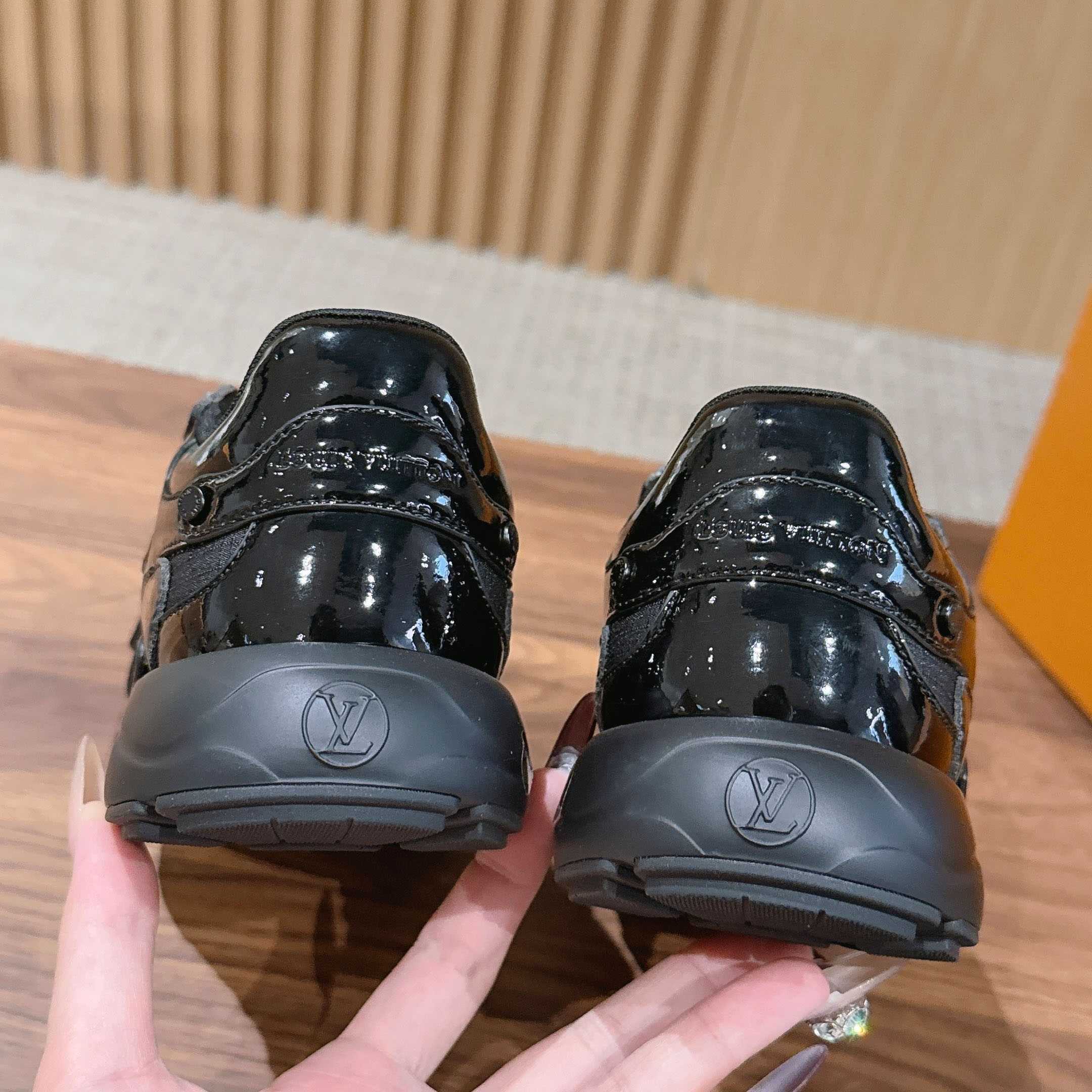Louis Vuitton LV Olympia Sneaker 1AJP37 - DesignerGu