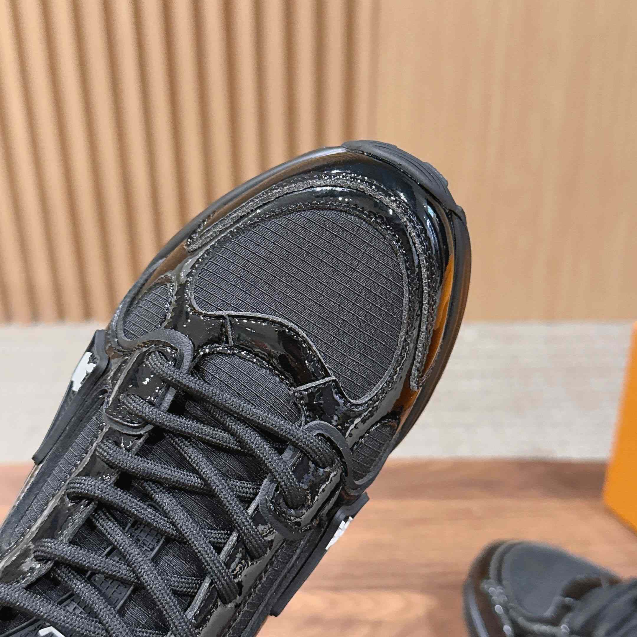 Louis Vuitton LV Olympia Sneaker 1AJP37 - DesignerGu