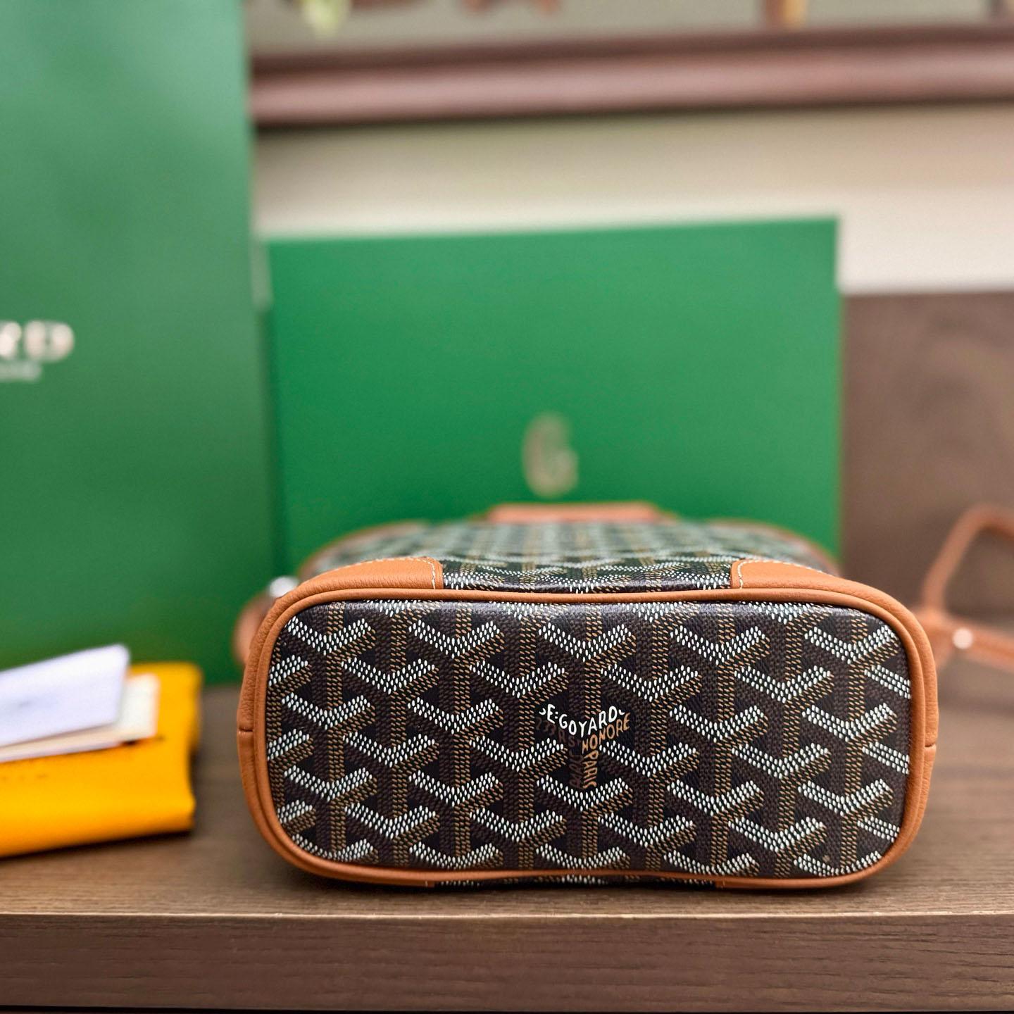 Goyard Beluga Mini Bag - DesignerGu