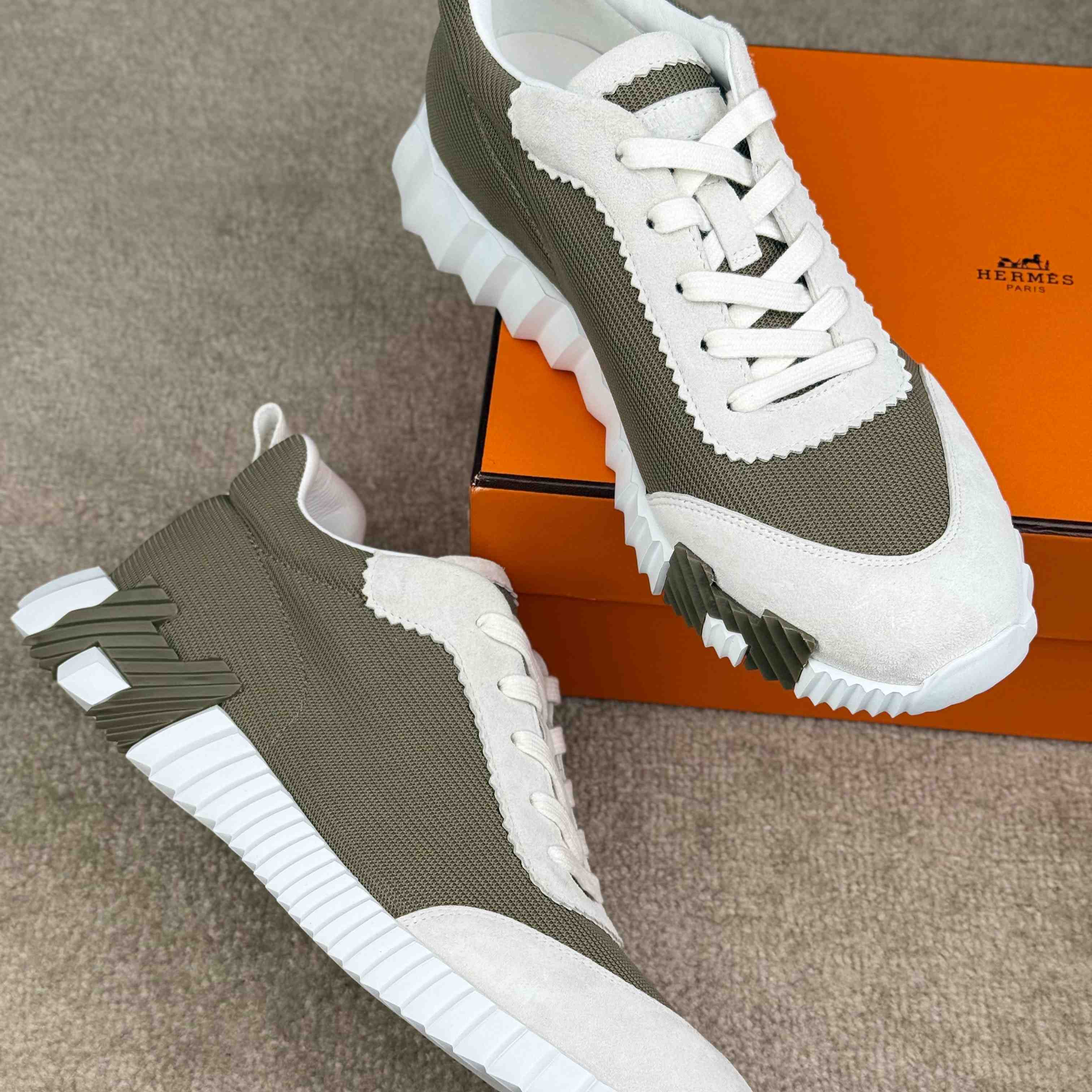 Hermes Bouncing Sneaker - DesignerGu