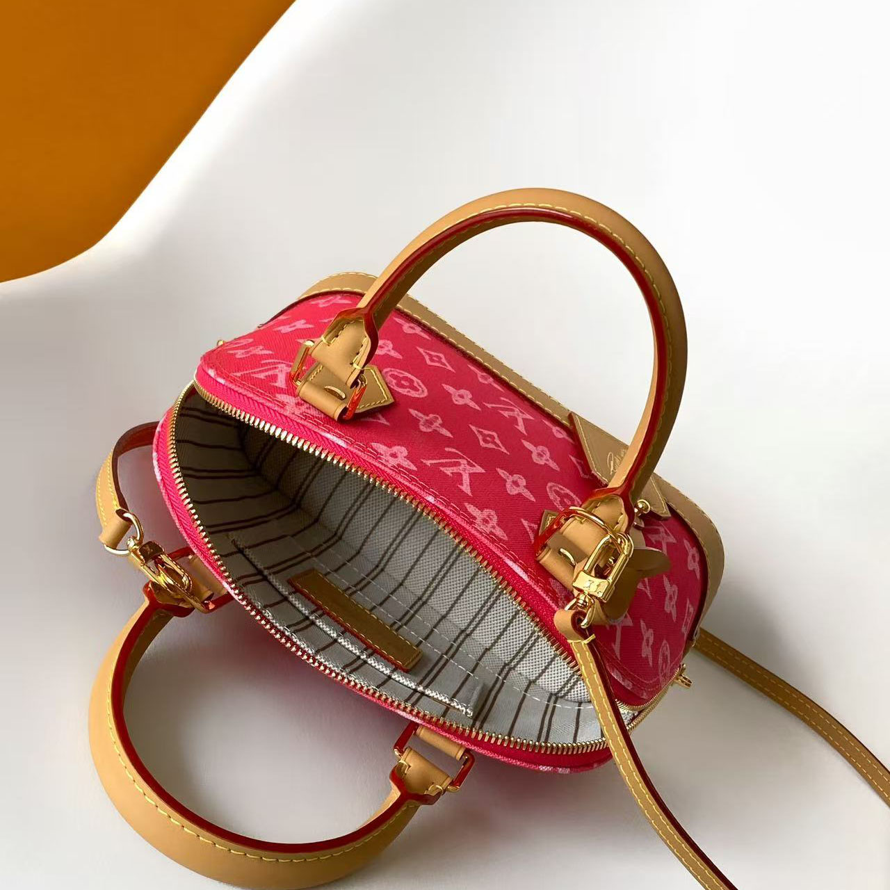 Louis Vuitton Alma BB M28272 - DesignerGu