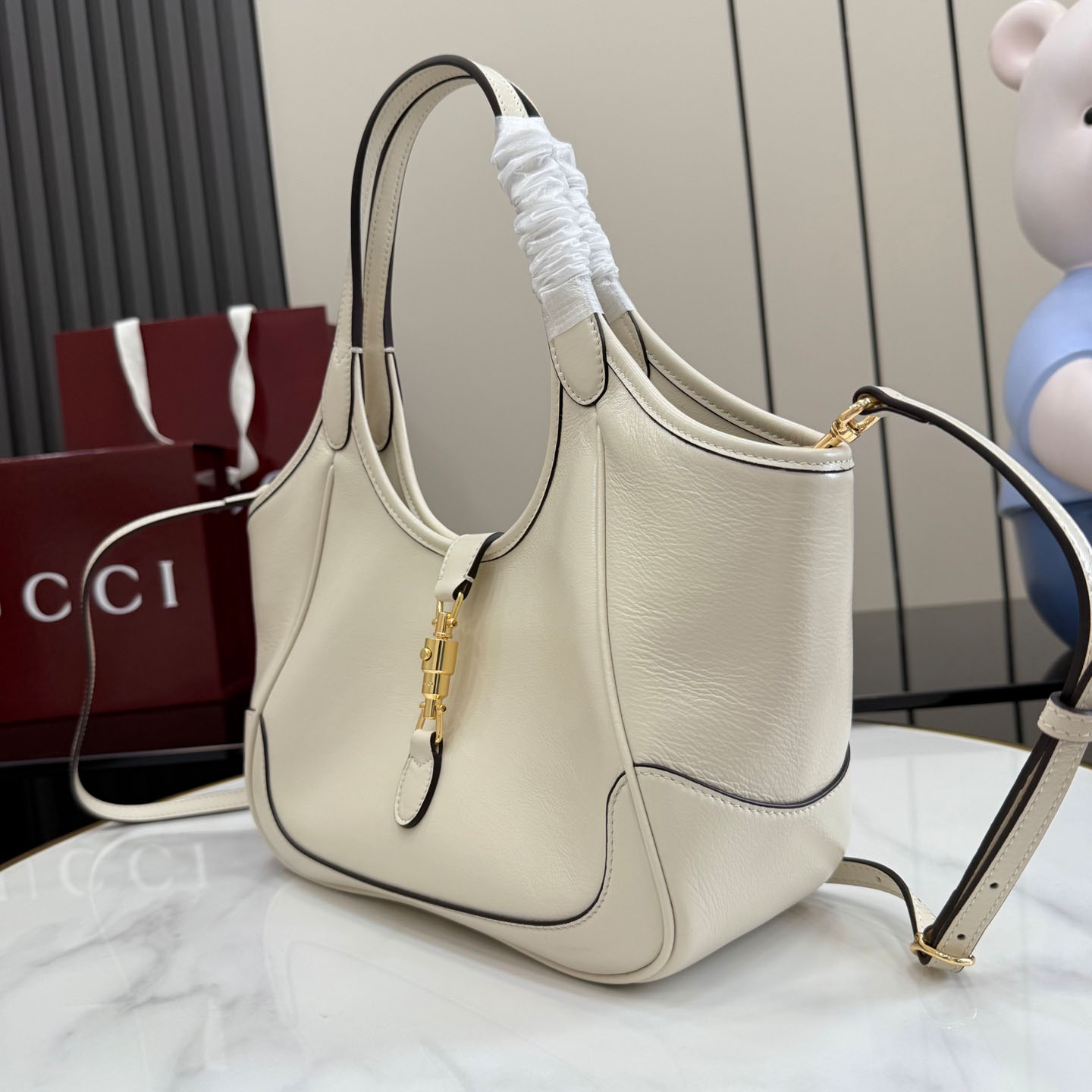 Gucci Mercato Small Tote Bag 866646 - DesignerGu