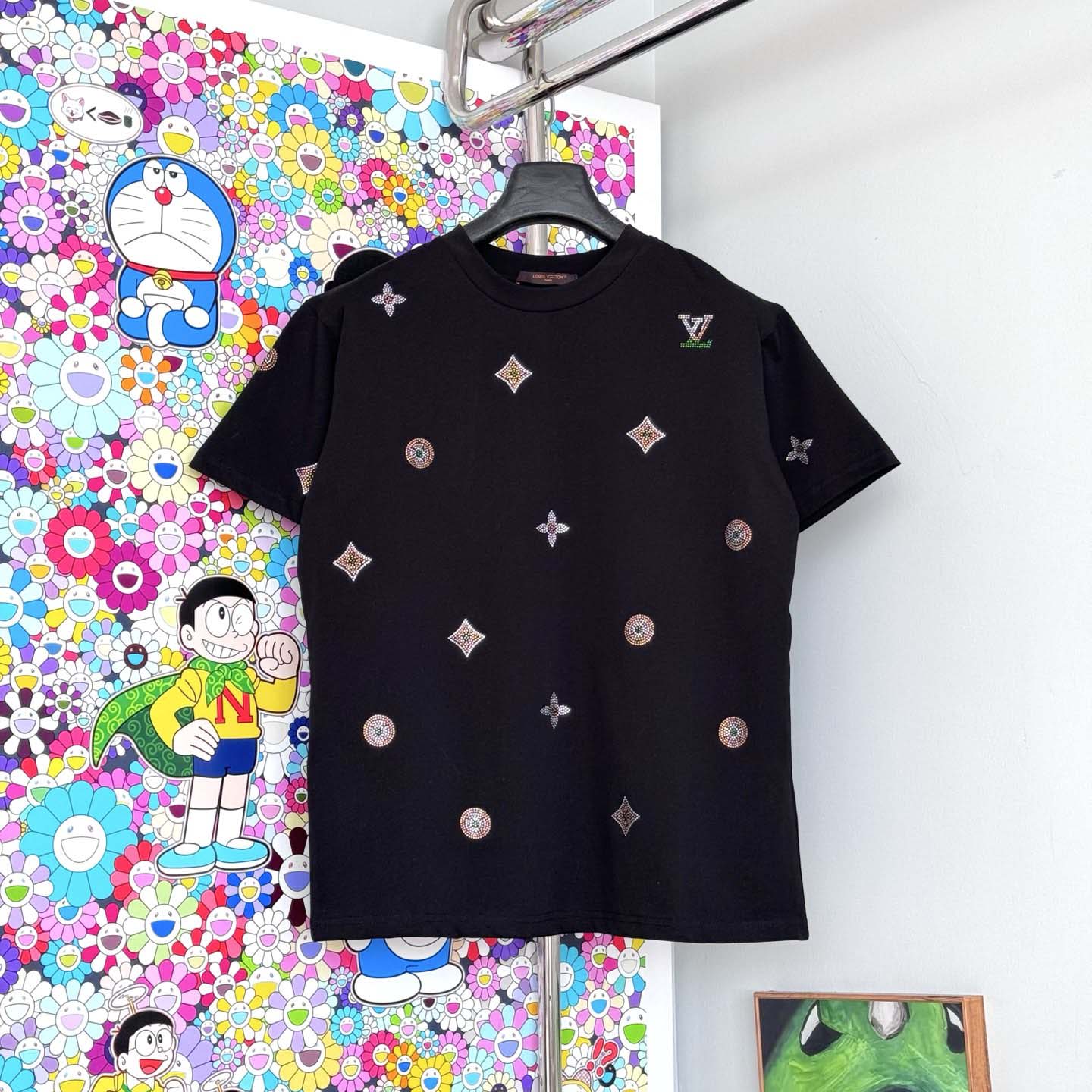  Louis Vuitton Embellished Short-Sleeved Crewneck   1AJR09 - DesignerGu