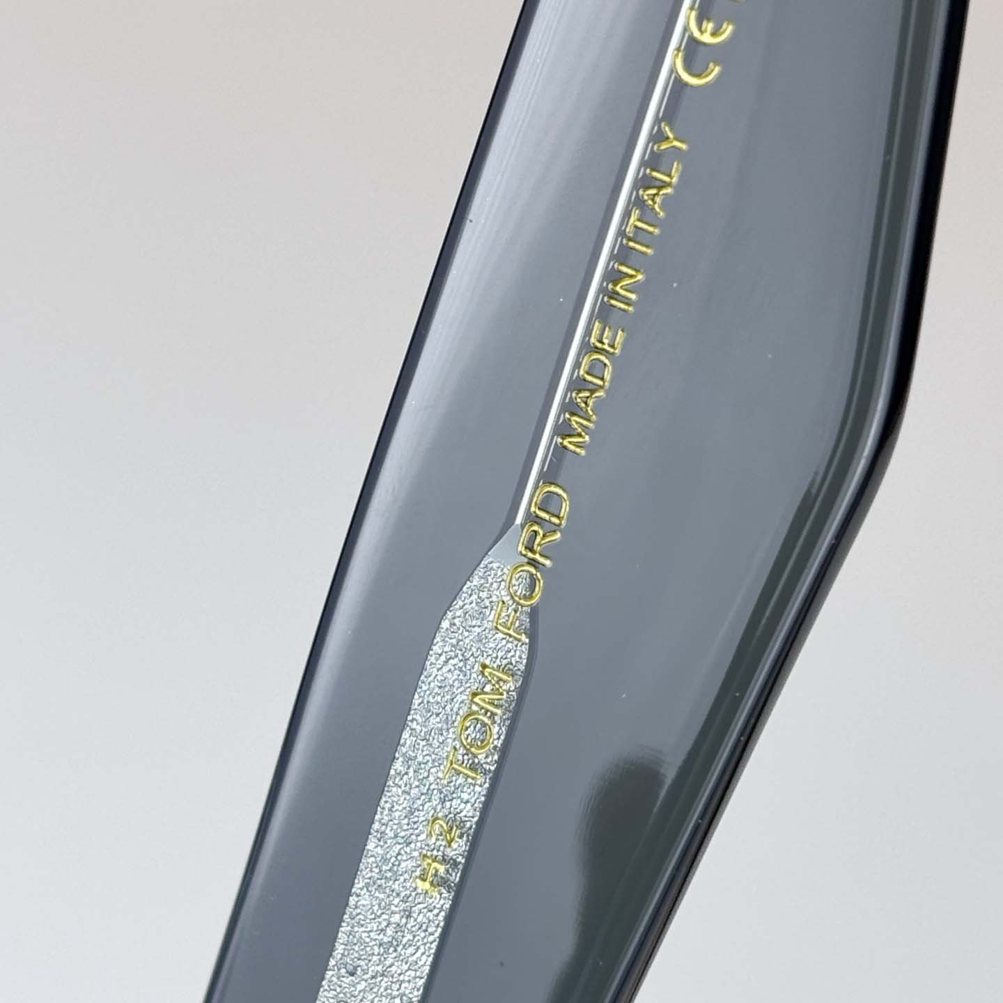 Tom Ford FT1324 Sunglasses - DesignerGu