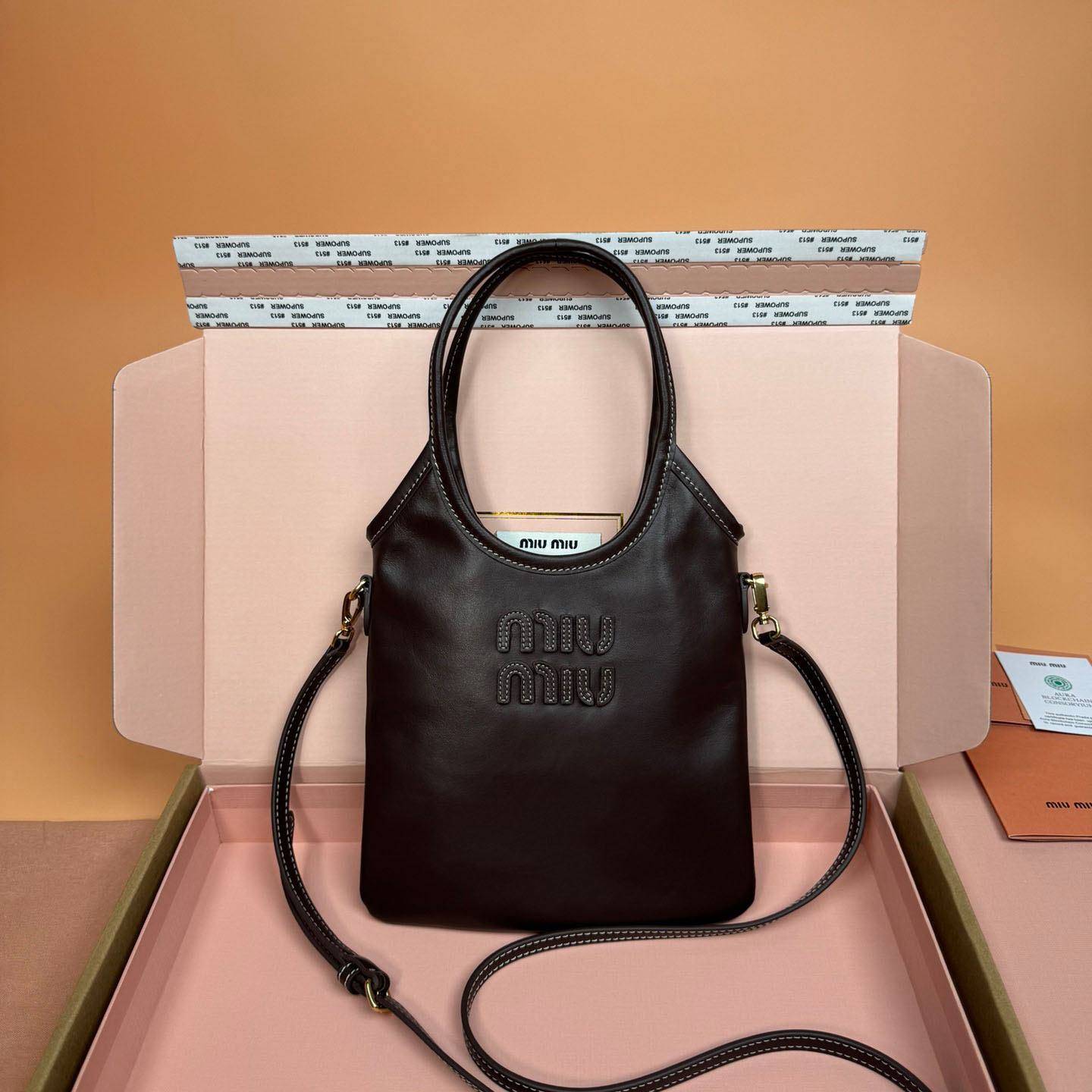 Miu Miu Ivy Leather Handbag - DesignerGu