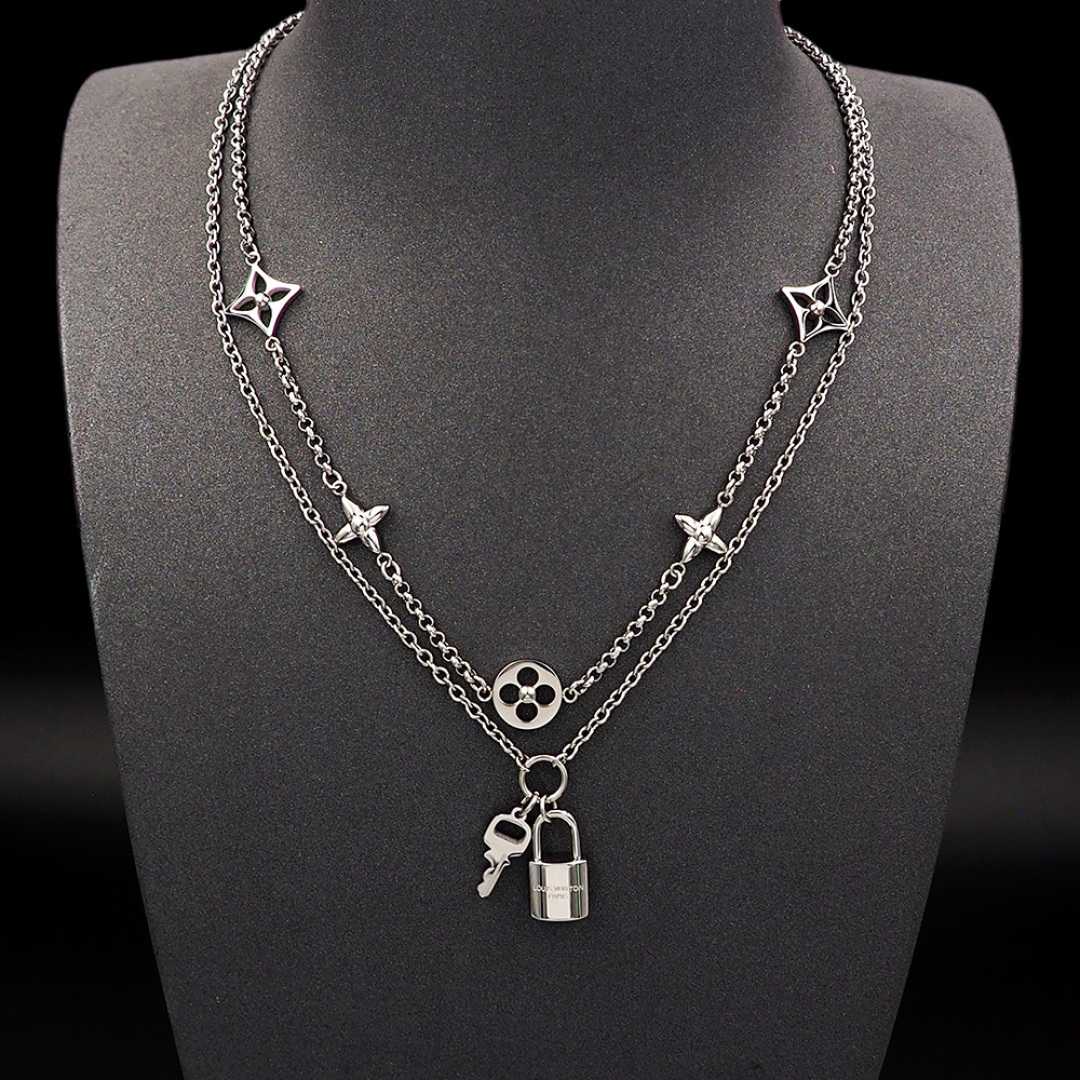 Louis Vuitton LV Iconic Charms Necklace  M02494 - DesignerGu