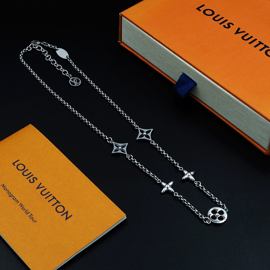 Louis Vuitton LV Iconic Charms Necklace  M02494 - DesignerGu