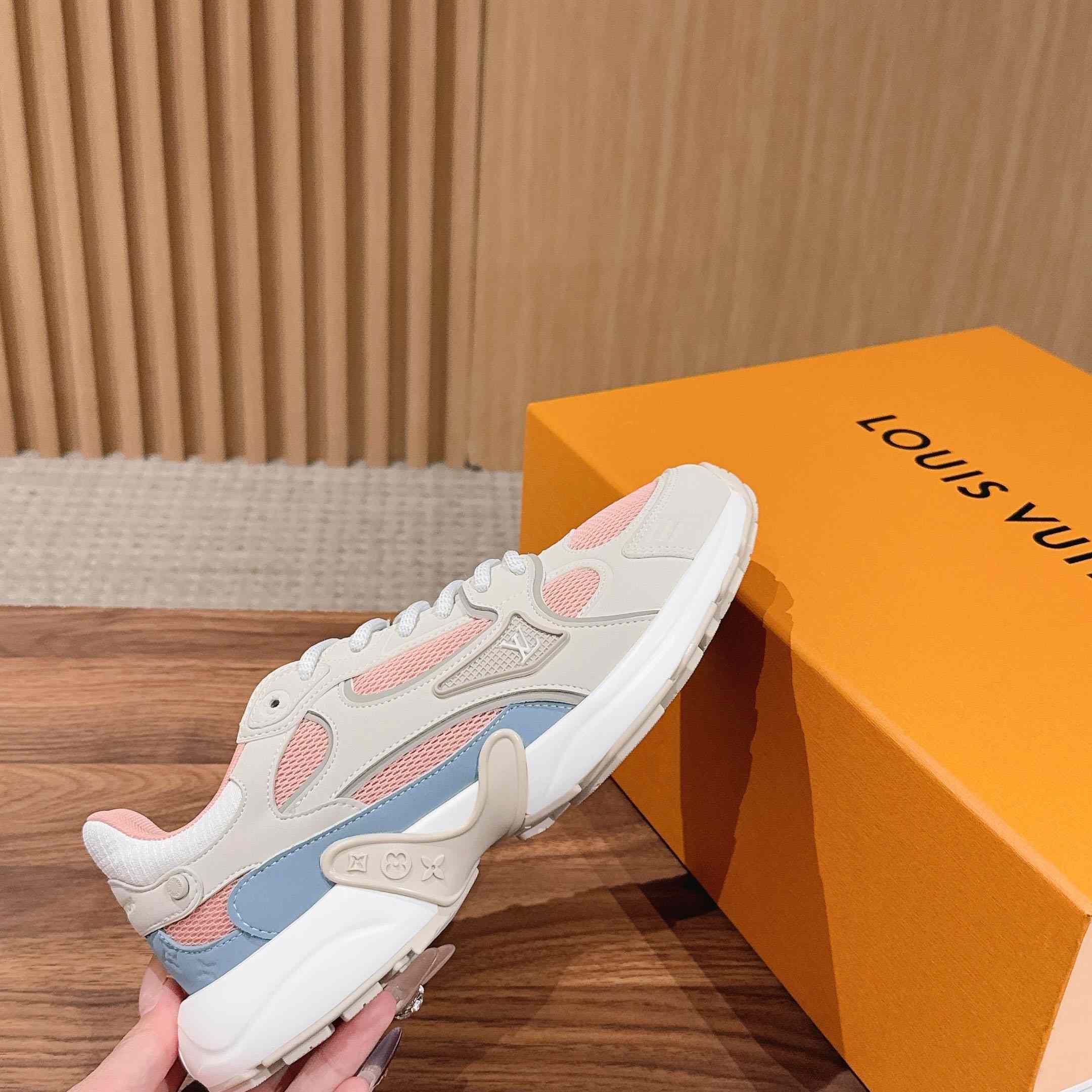 Louis Vuitton LV Olympia Sneaker 1AIVRN - DesignerGu