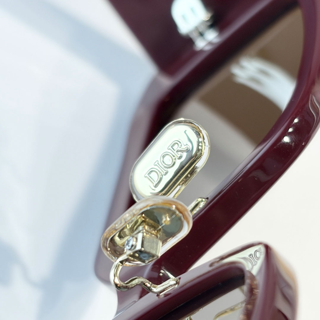 Dior Dior LuckyCharms S1F - DesignerGu