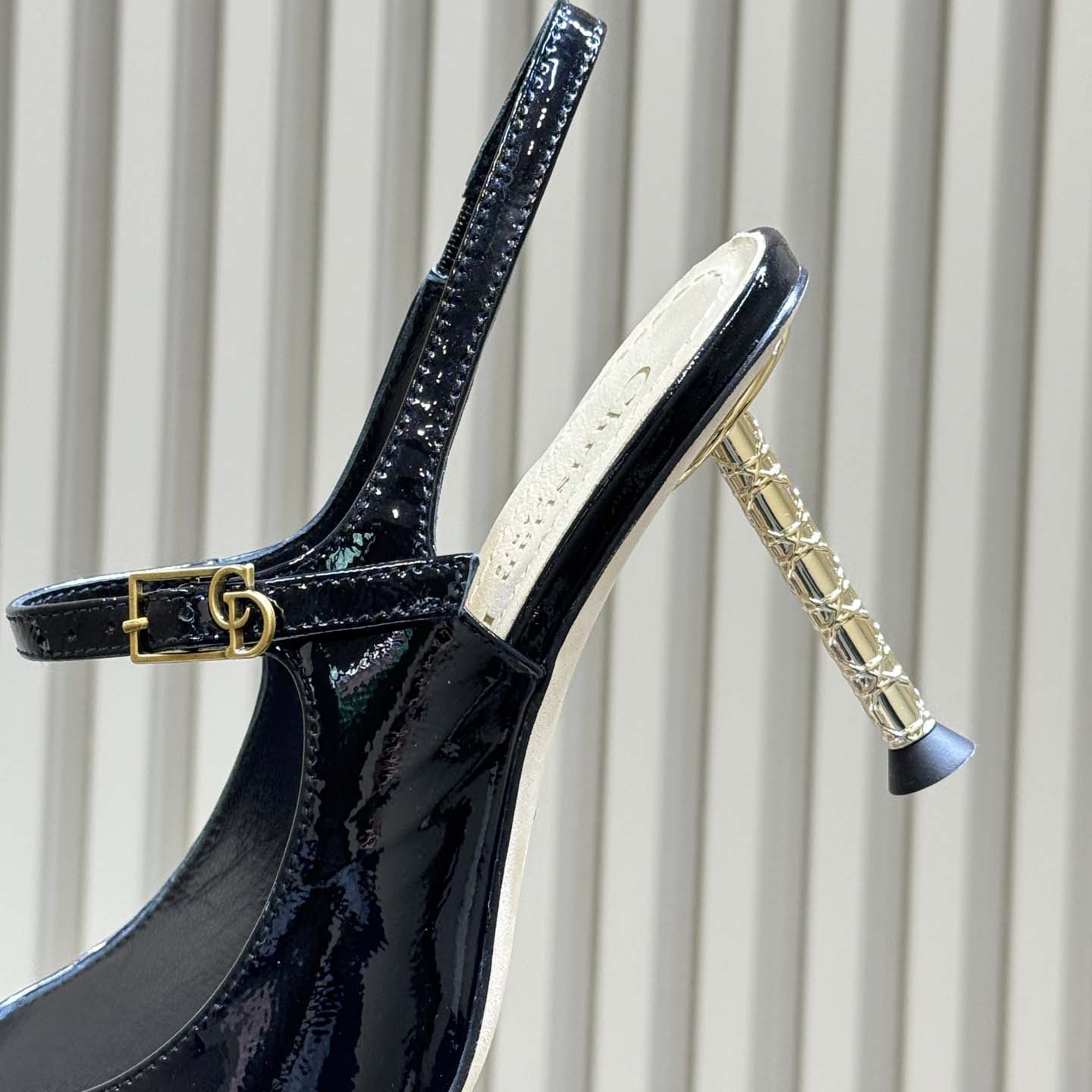 Dior Icon Slingback Pump  - DesignerGu
