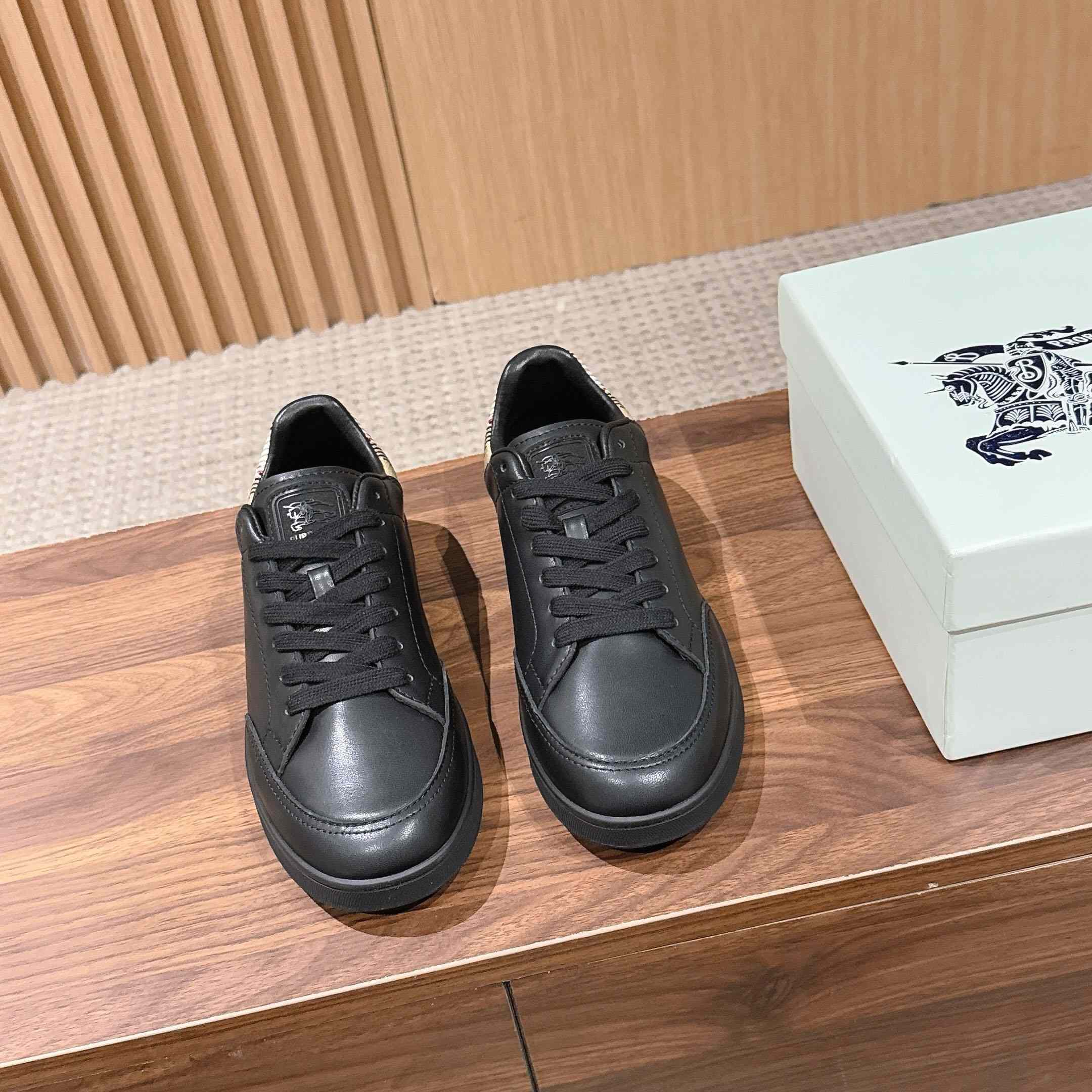 Burberry Leather Set Sneakers​ - DesignerGu