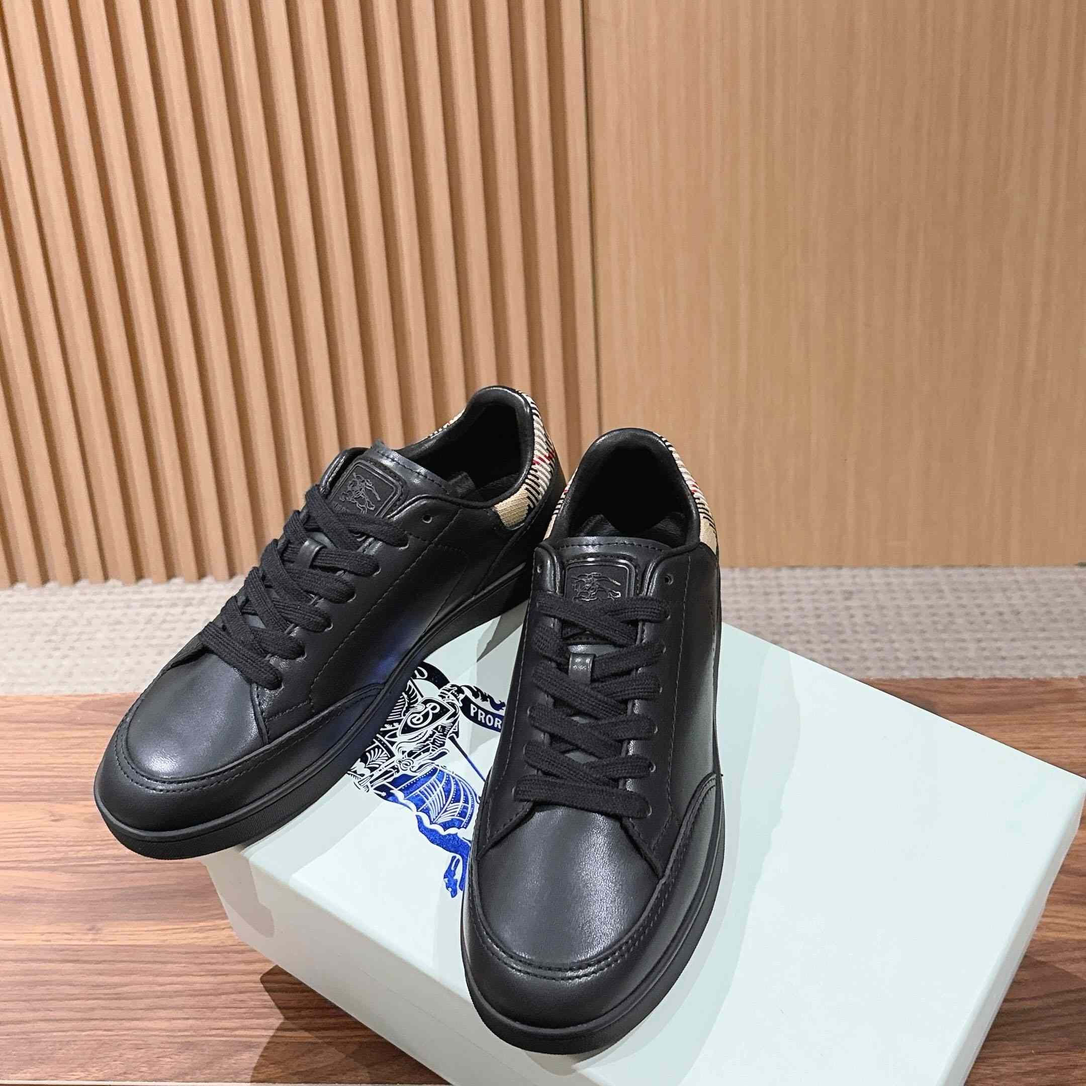 Burberry Leather Set Sneakers​ - DesignerGu
