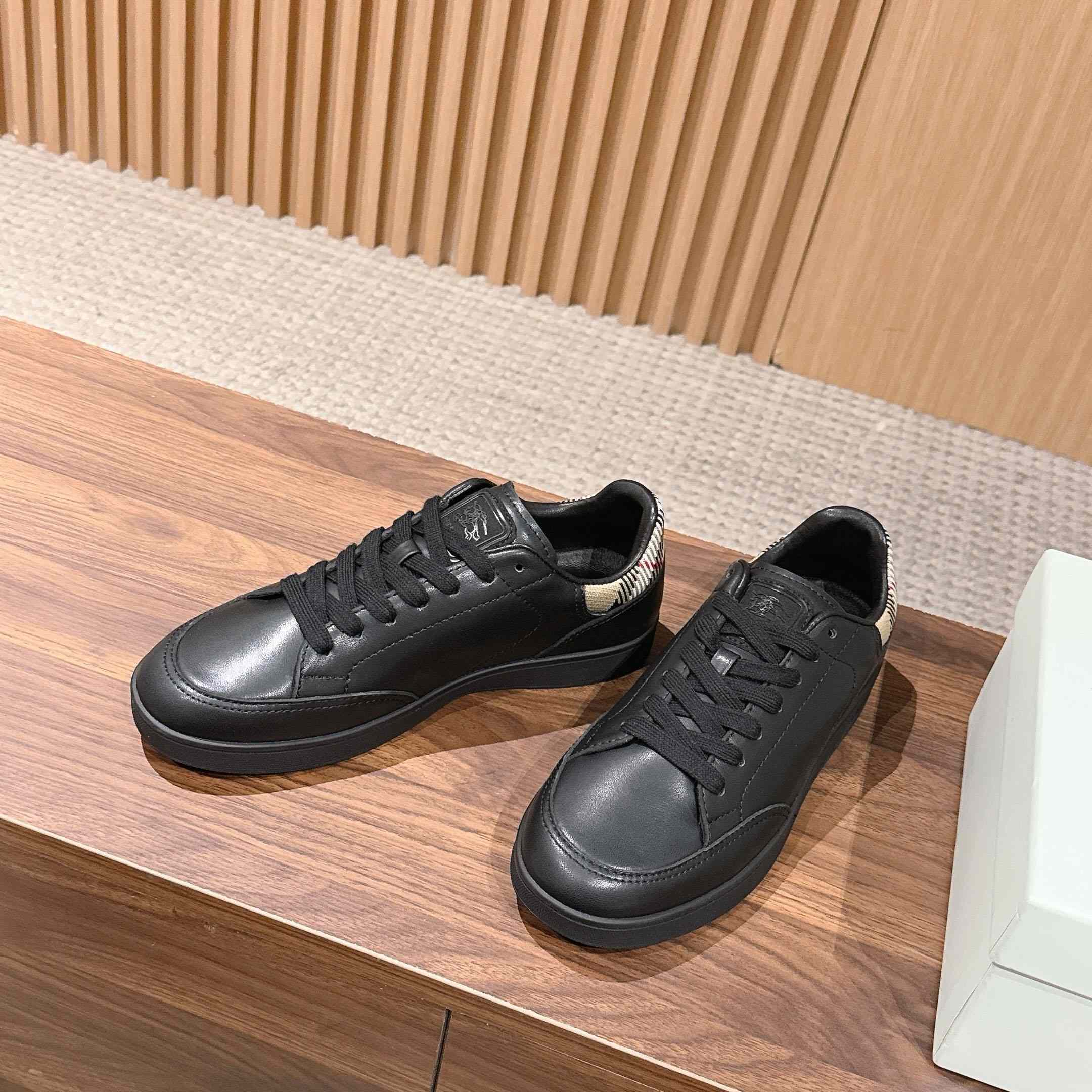 Burberry Leather Set Sneakers​ - DesignerGu
