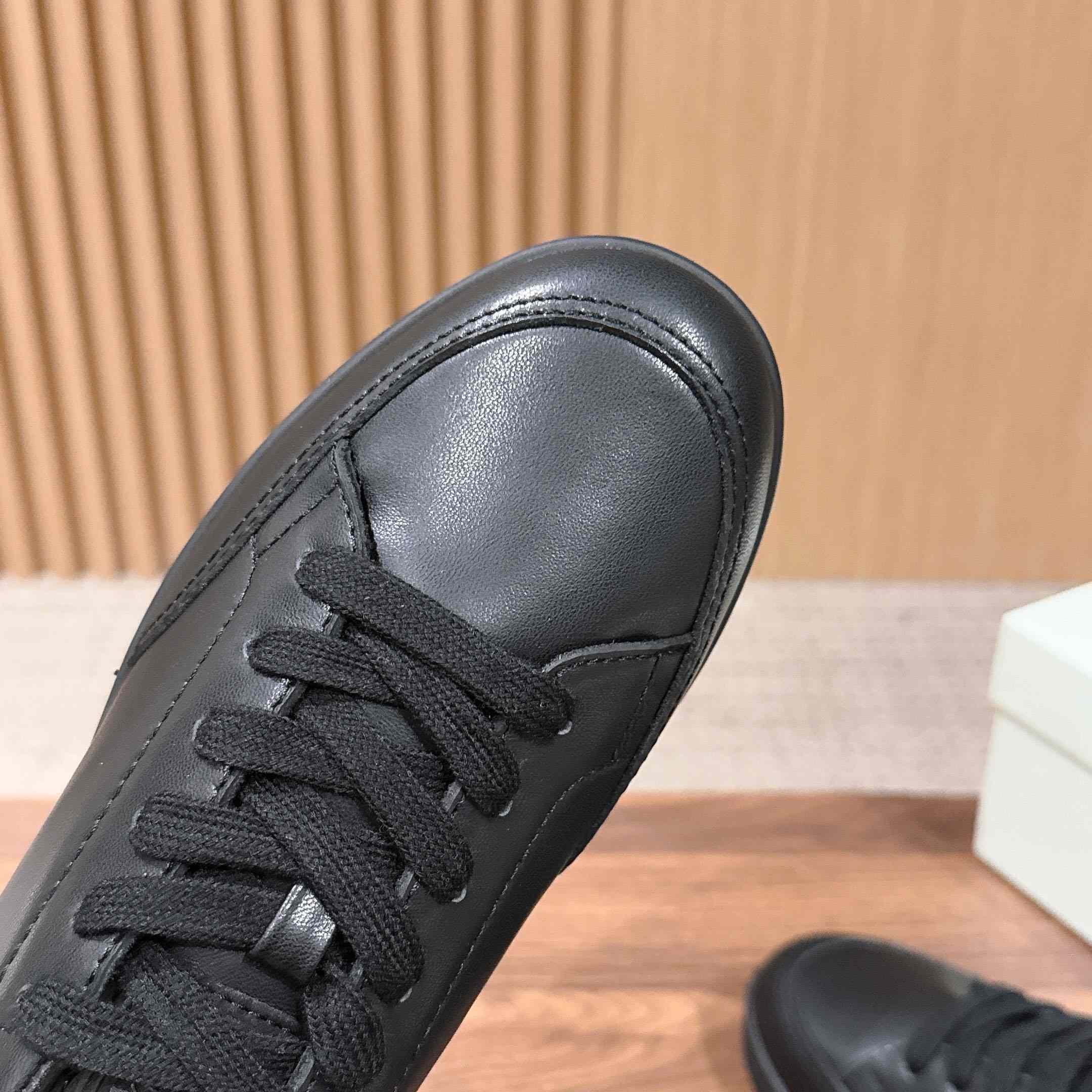 Burberry Leather Set Sneakers​ - DesignerGu