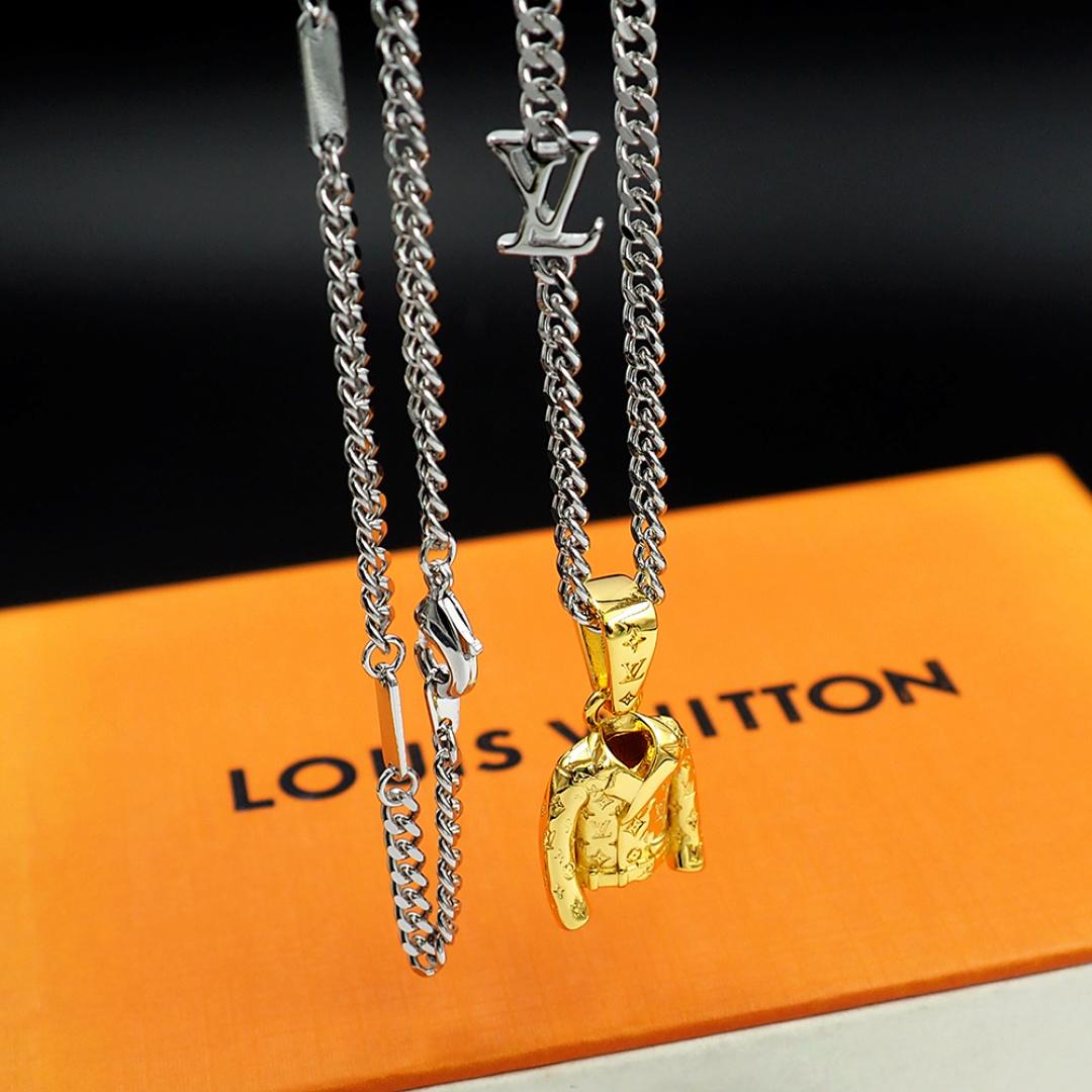 Louis Vuitton LV Jacket Charm  M03076 - DesignerGu