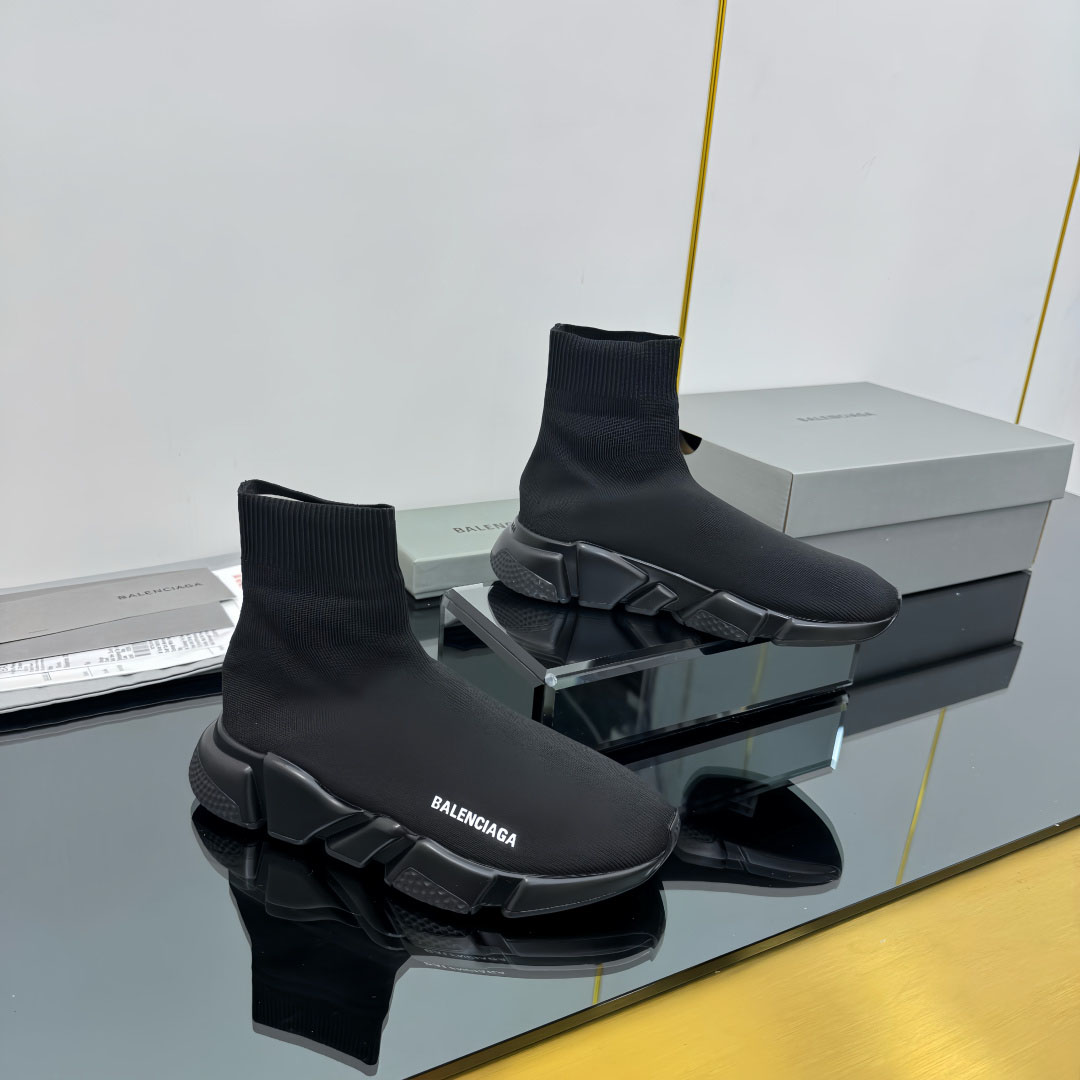 Balenciaga Speed Sneakers - DesignerGu