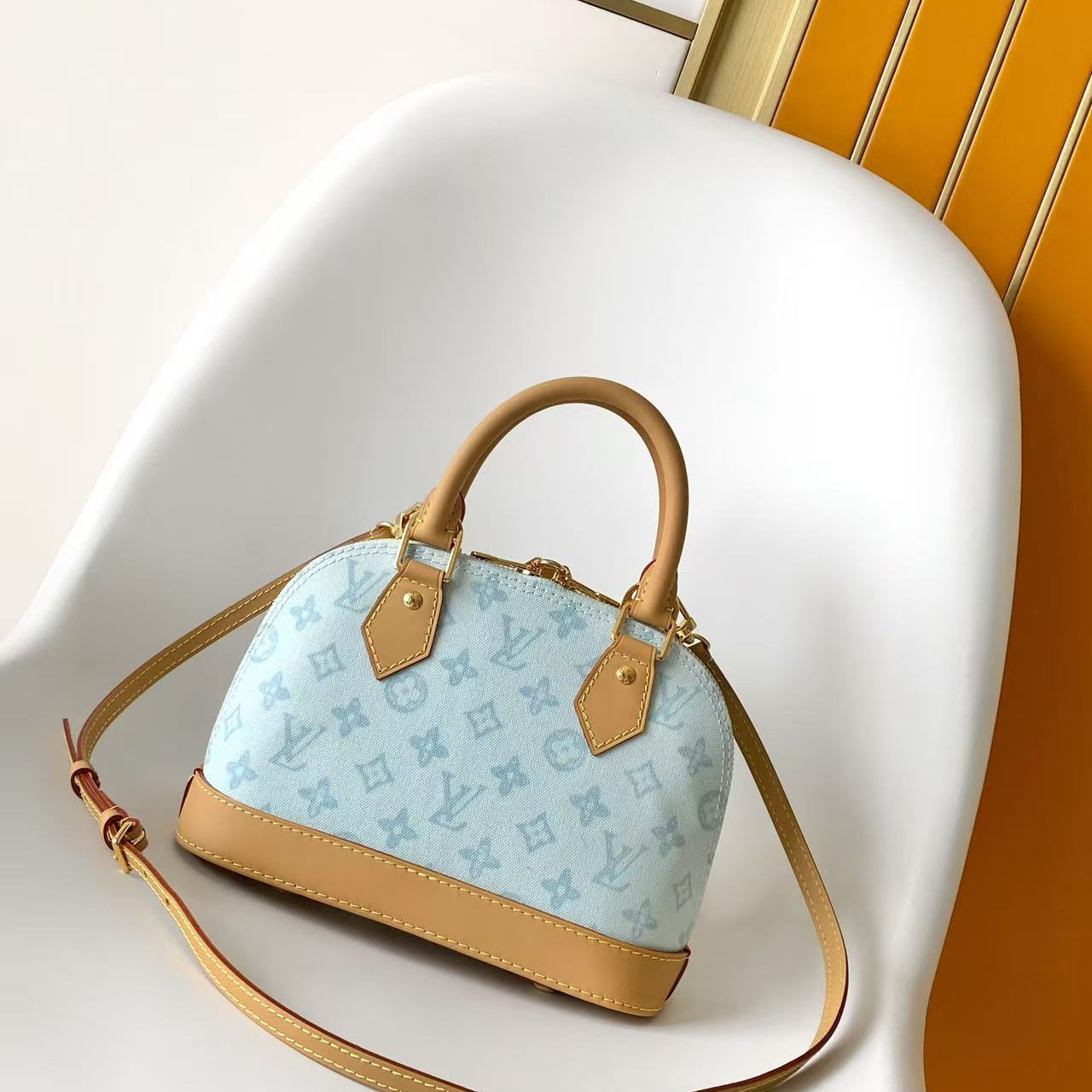 Louis Vuitton Alma BB M27526 - DesignerGu