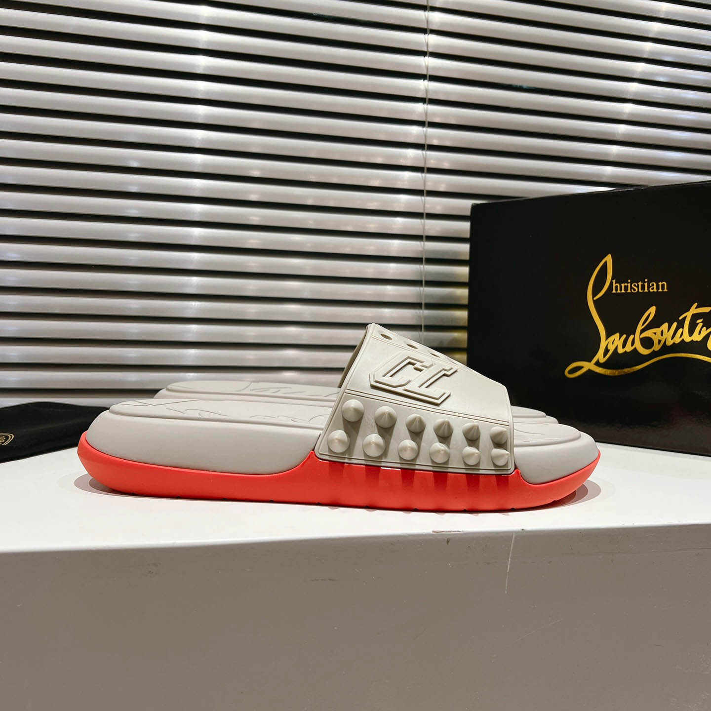Christian Louboutin Take It Easy Sandals - DesignerGu