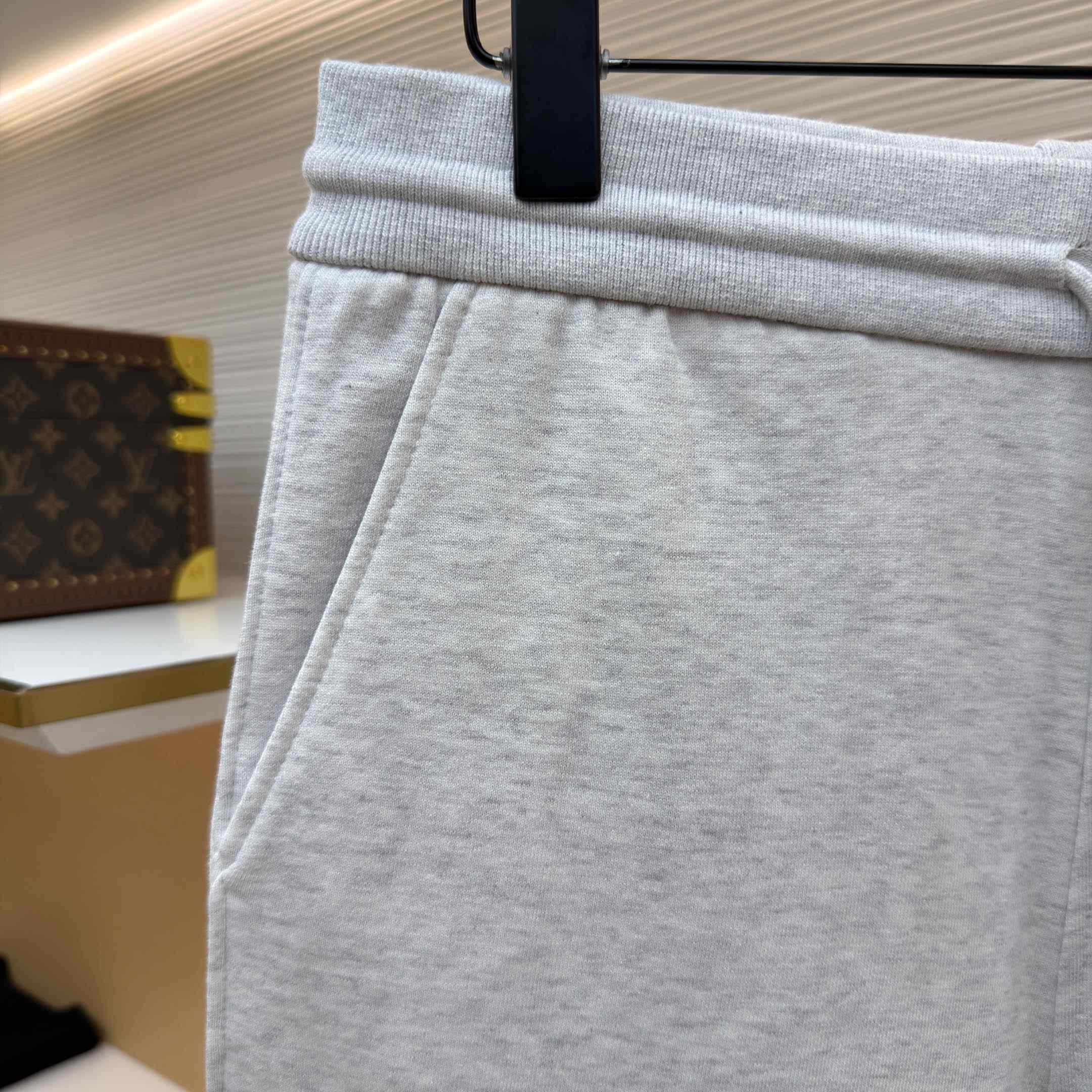 Thom Browne Classic Loopback 4-Bar Sweat Shorts - DesignerGu