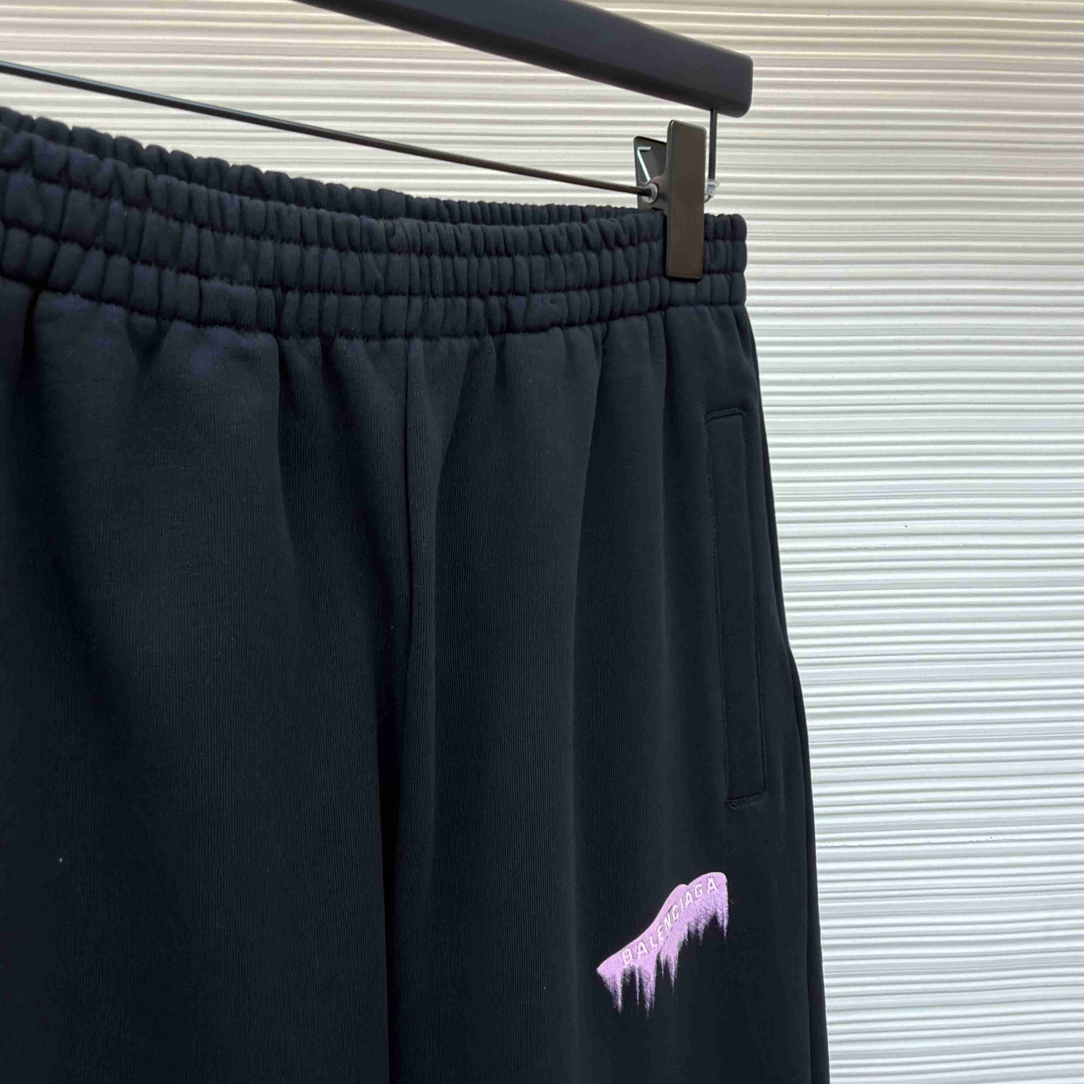 Balenciaga Wet Brush Baggy Sweatpants In Black - DesignerGu