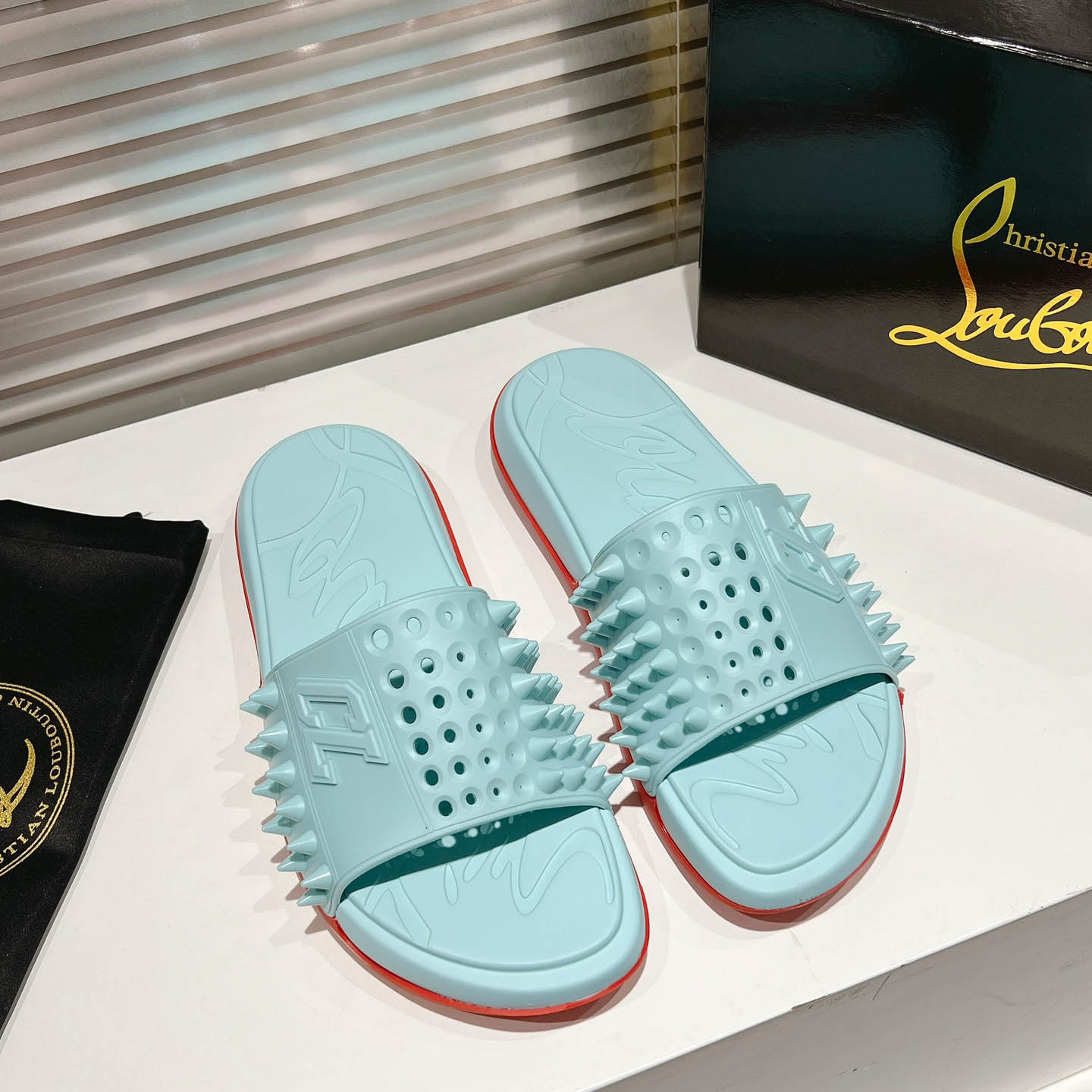 Christian Louboutin Take It Easy Sandals - DesignerGu