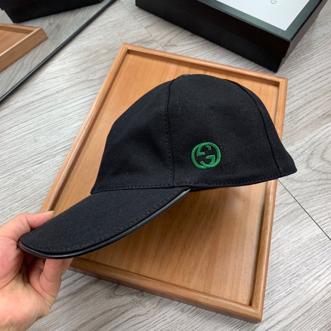 Gucci GG Baseball Hat In Black - DesignerGu