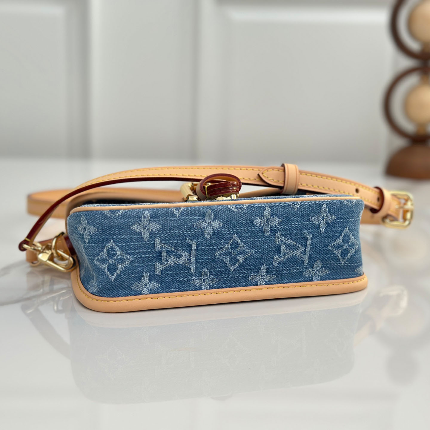 Louis Vuitton Nano Diane   M27700 - DesignerGu