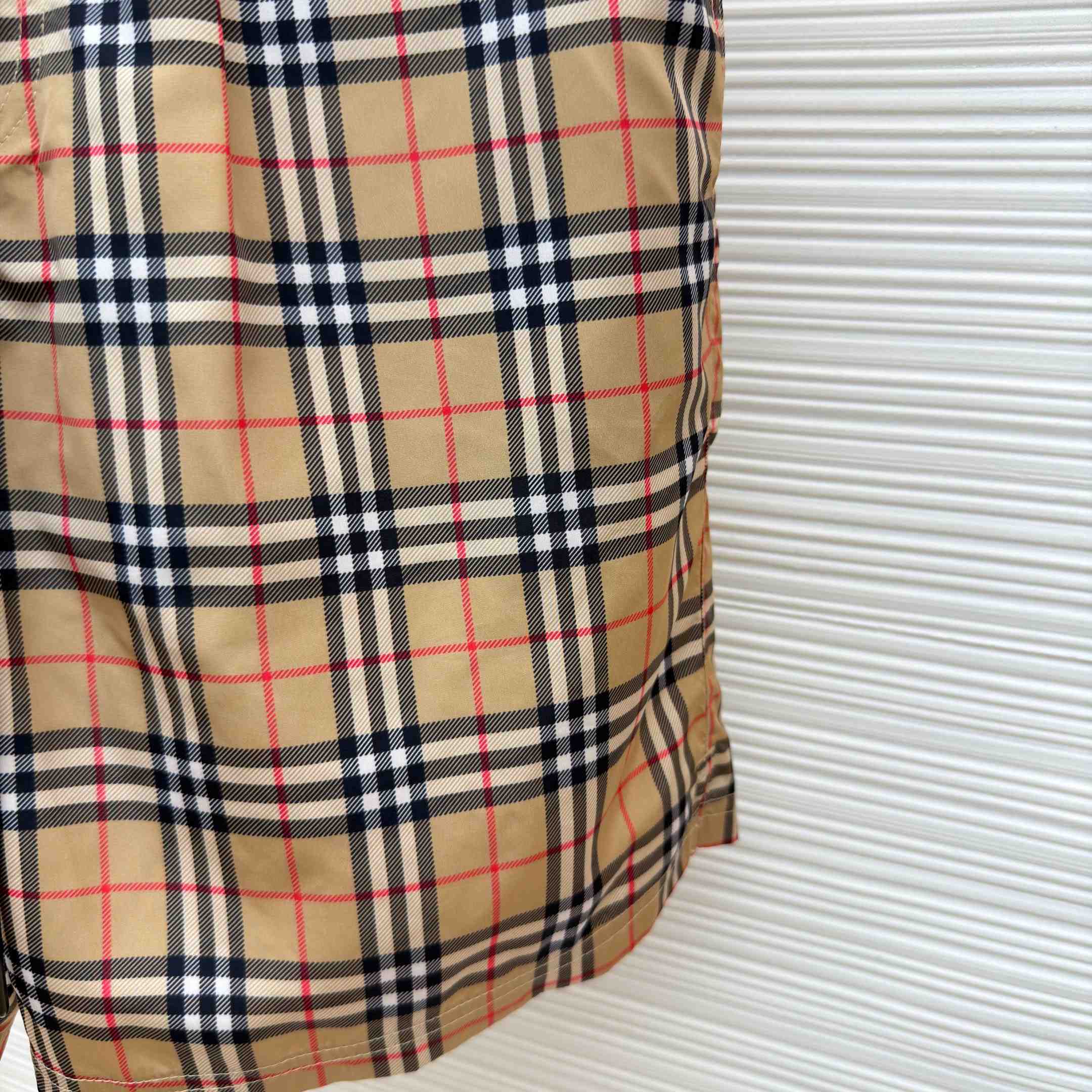 Burberry Vintage Check Short - DesignerGu
