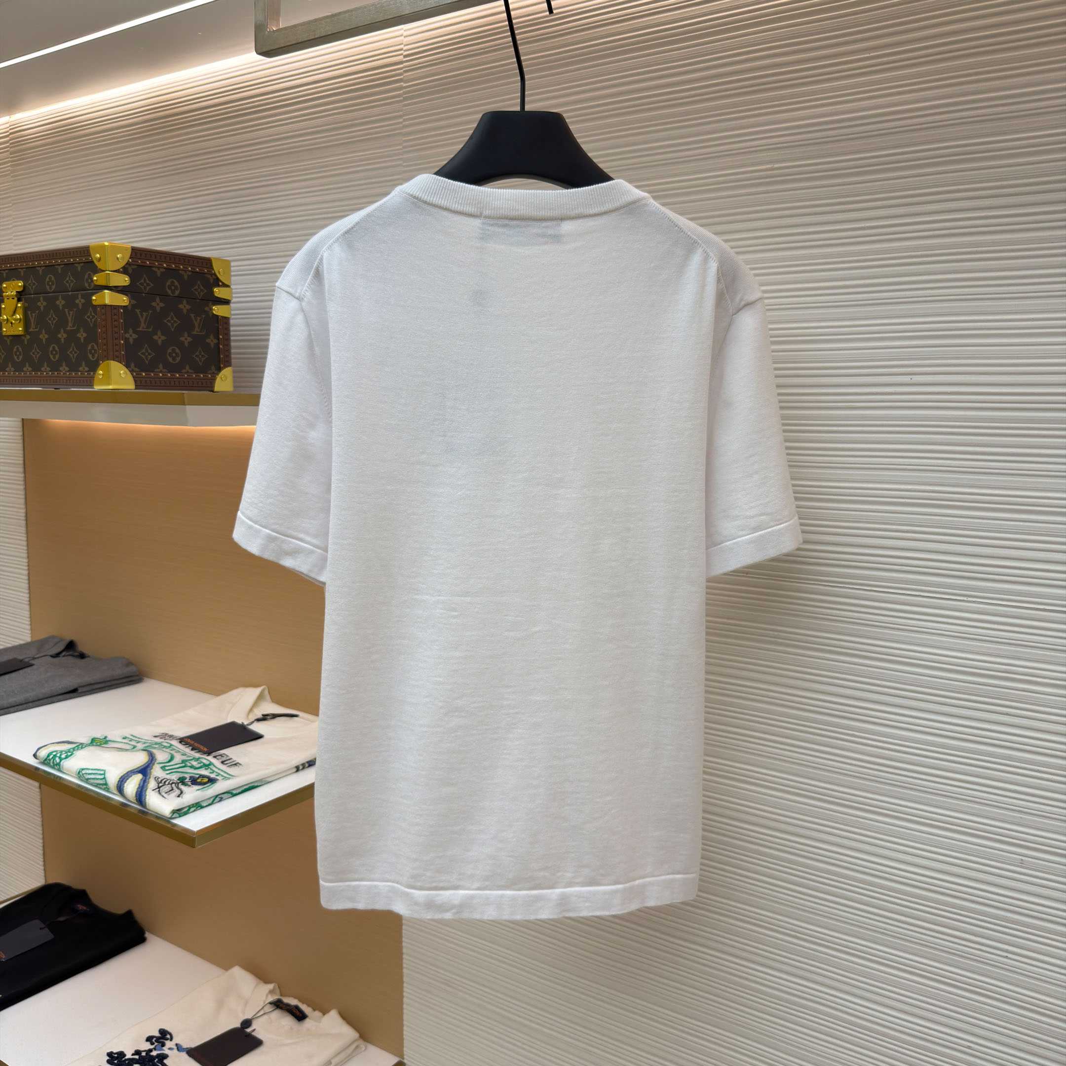 Louis Vuitton Short-Sleeved Crewneck With Signature 1AK70O - DesignerGu