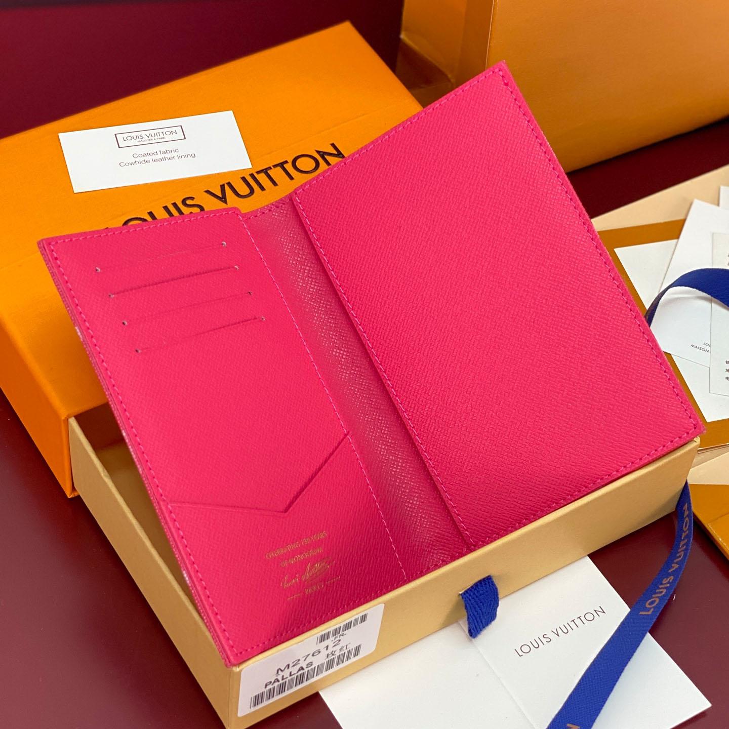 Louis Vuitton Passport Cover   M27615 - DesignerGu