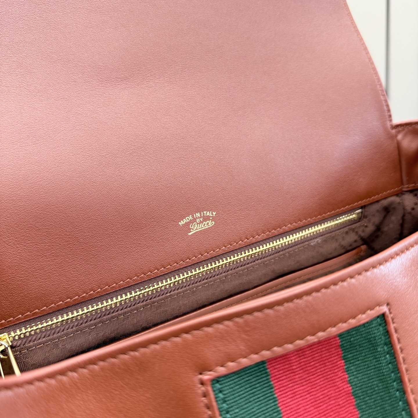 Gucci Paparazzo Medium Top Handle Bag - DesignerGu