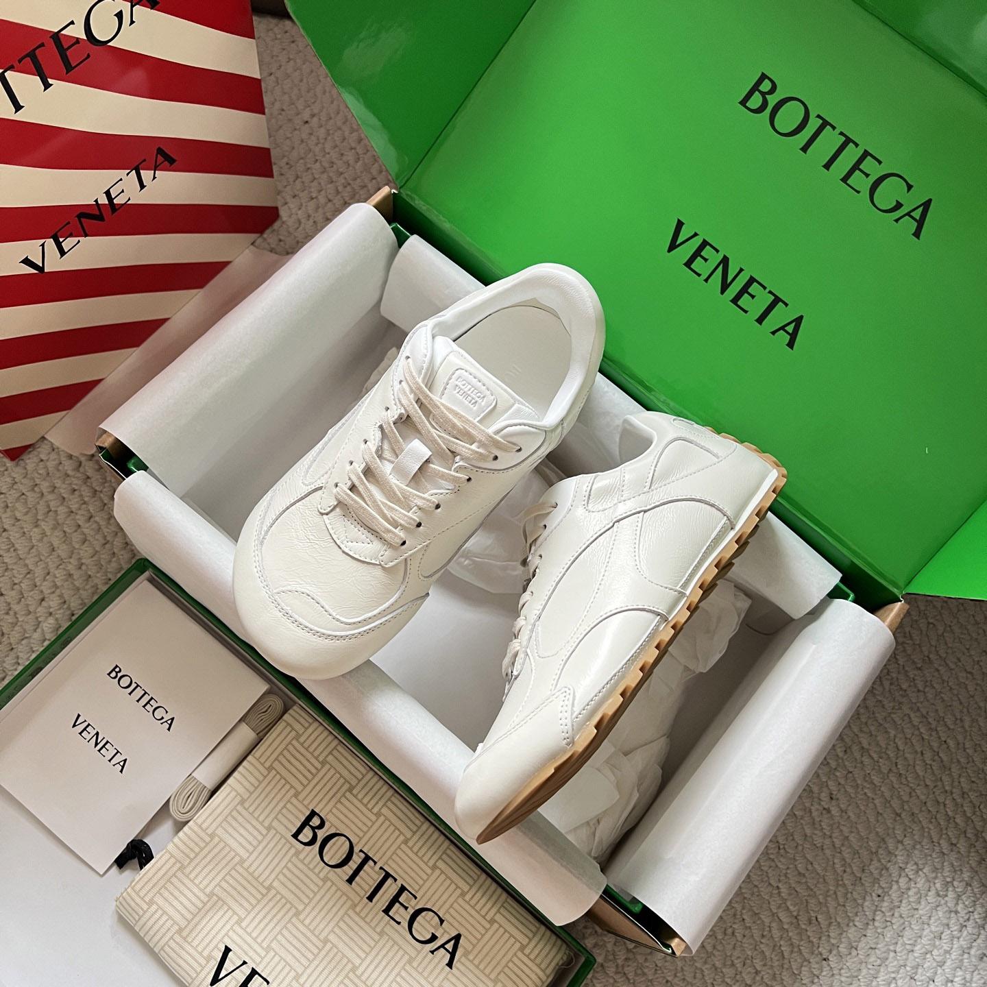 Bottega Veneta Orbit Flash Sneaker - DesignerGu