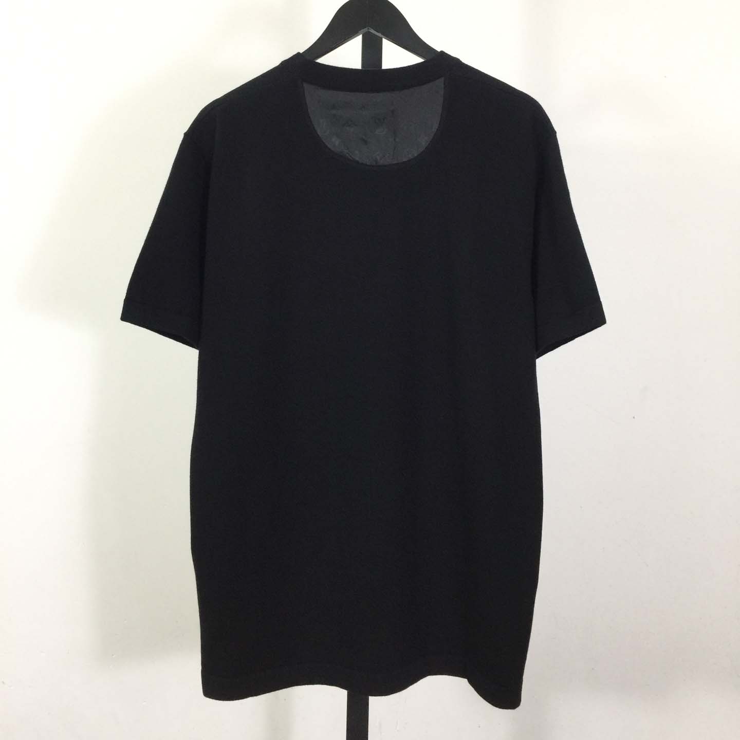 Louis Vuitton T-Shirt With Technical Signature Details   1AJRLX - DesignerGu