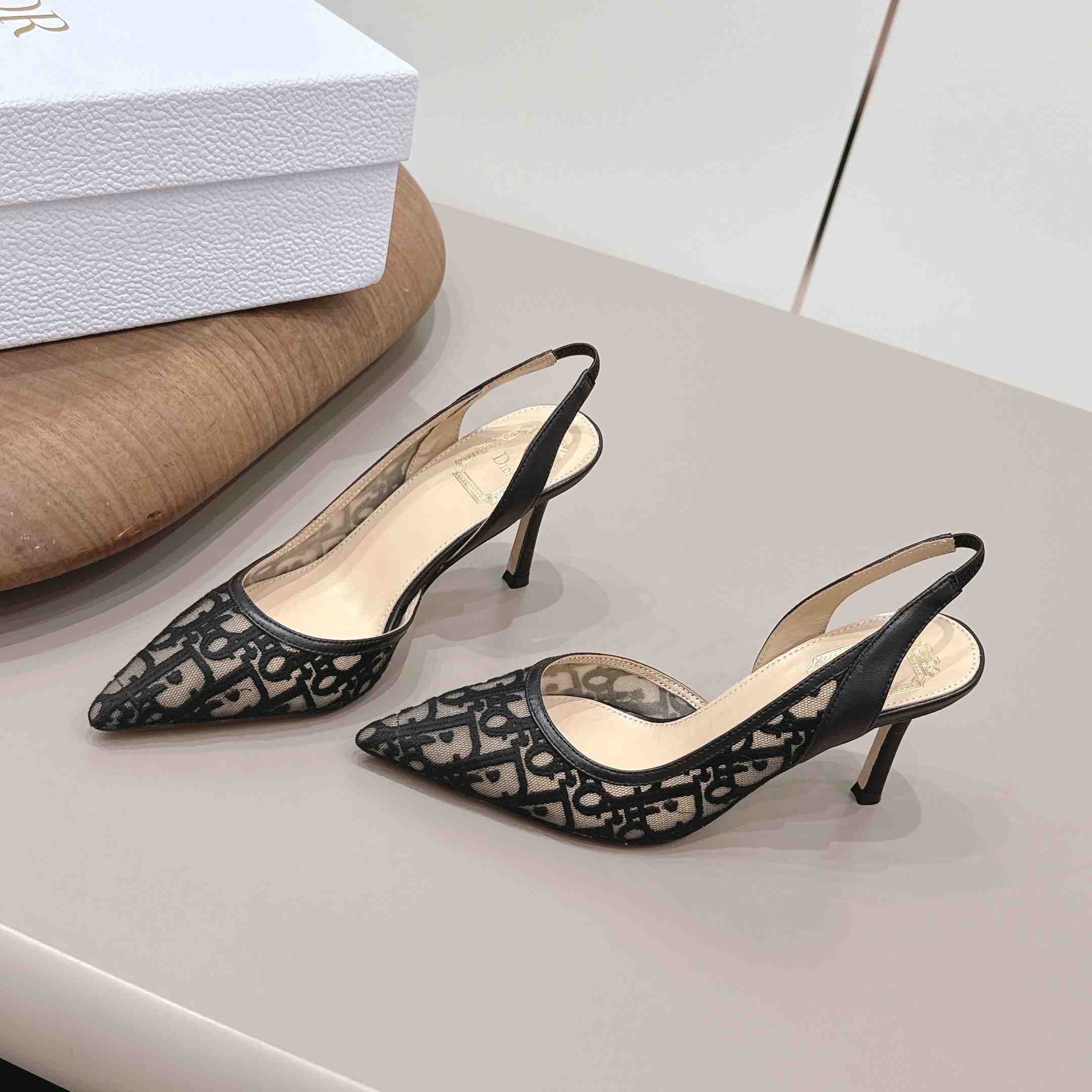 Dior Adiorable Slingback Pump - DesignerGu