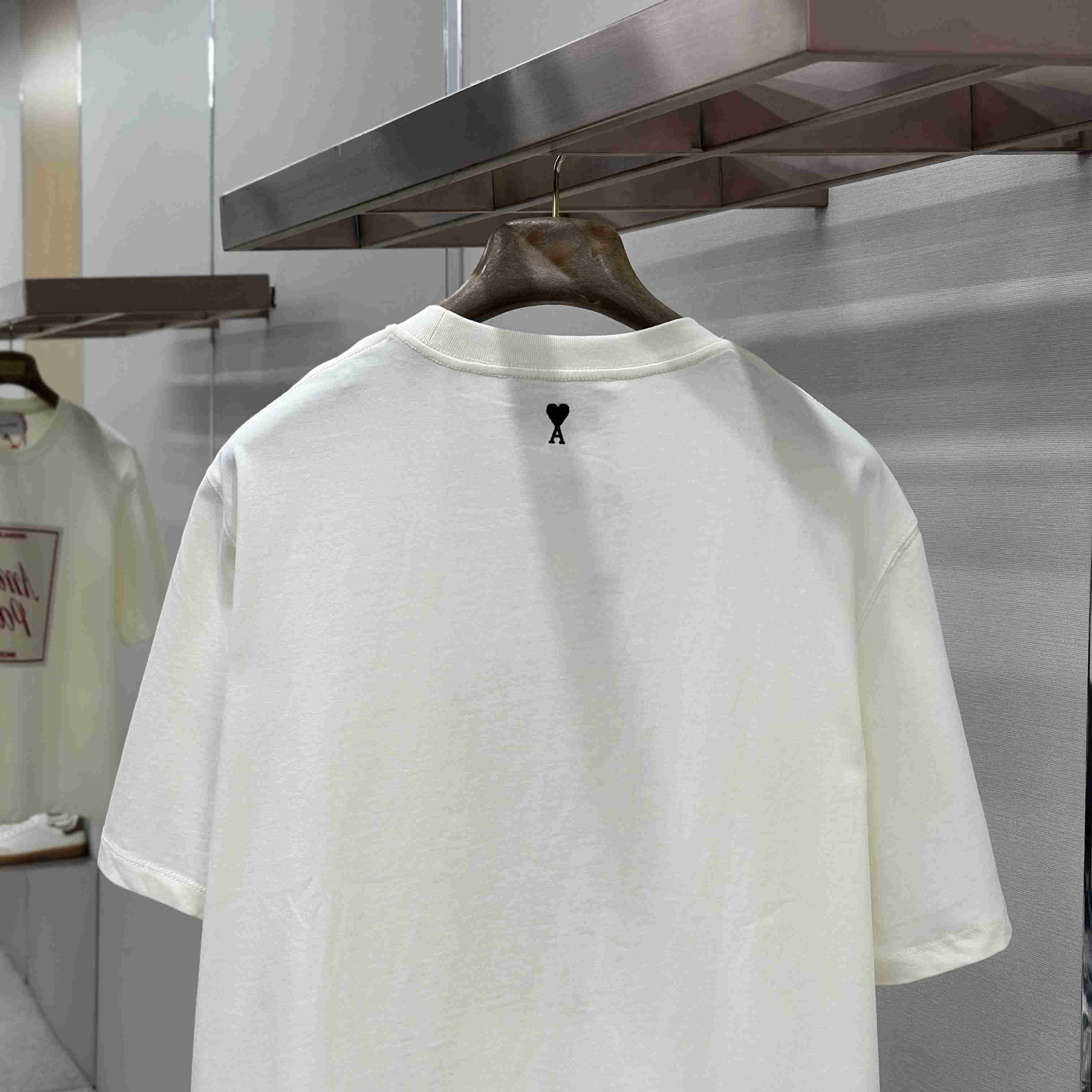 AMI Paris White Cotton Ami Paris Heritage Print T-shirt - DesignerGu