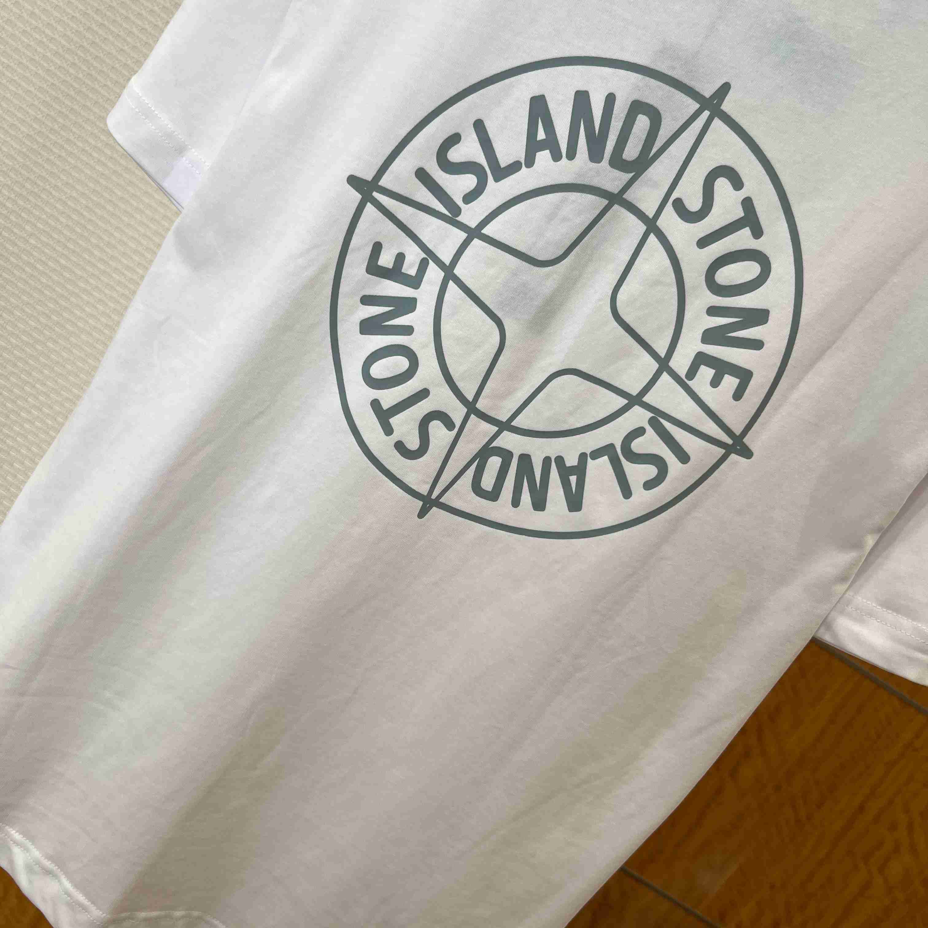 Stone Island Cotton Logo T-shirt - DesignerGu