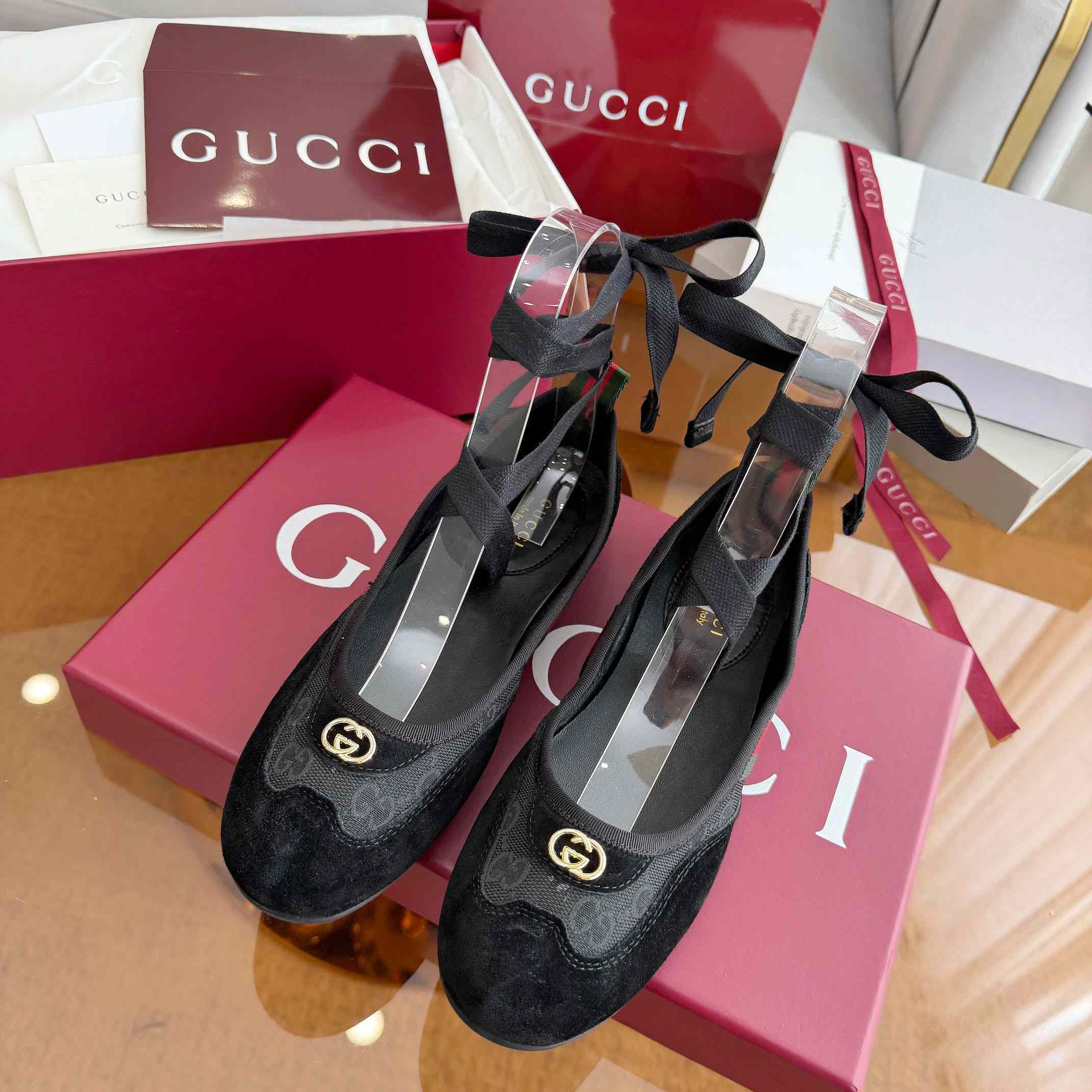  Gucci Shift Ballerina - DesignerGu