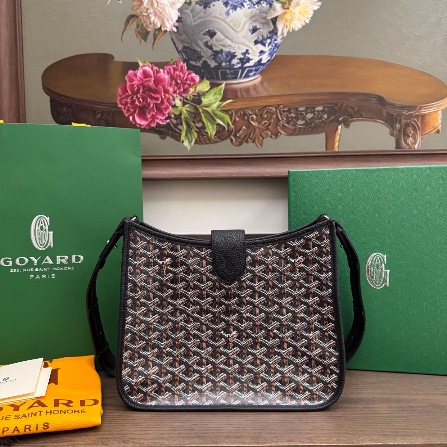 Goyard Musette Bag - DesignerGu