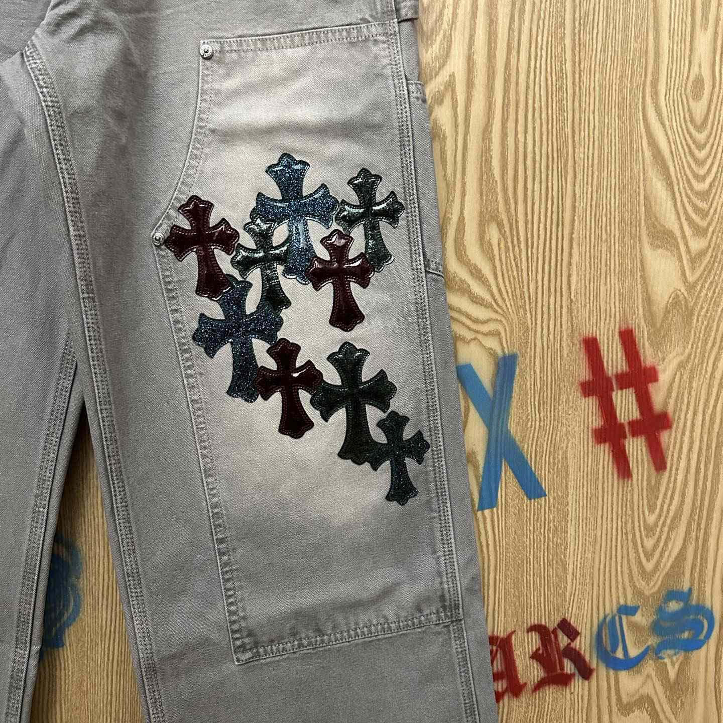 Chrome Hearts  Jeans  - DesignerGu