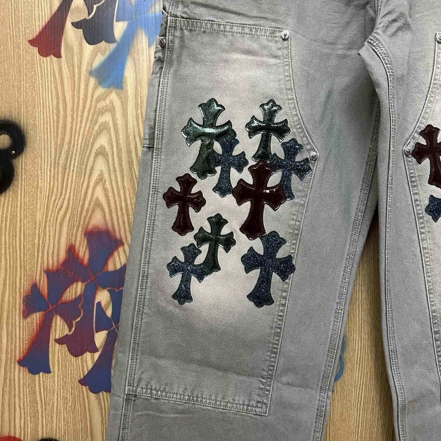 Chrome Hearts  Jeans  - DesignerGu