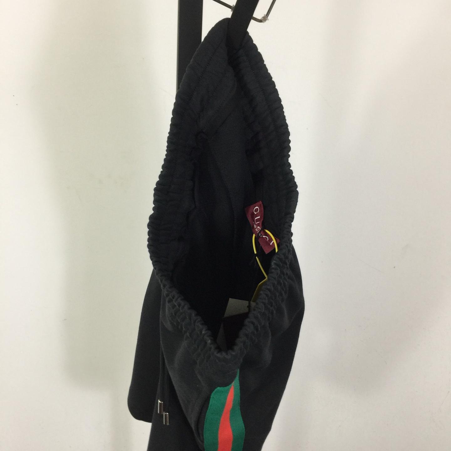 Gucci Men's Bermuda shorts  - DesignerGu